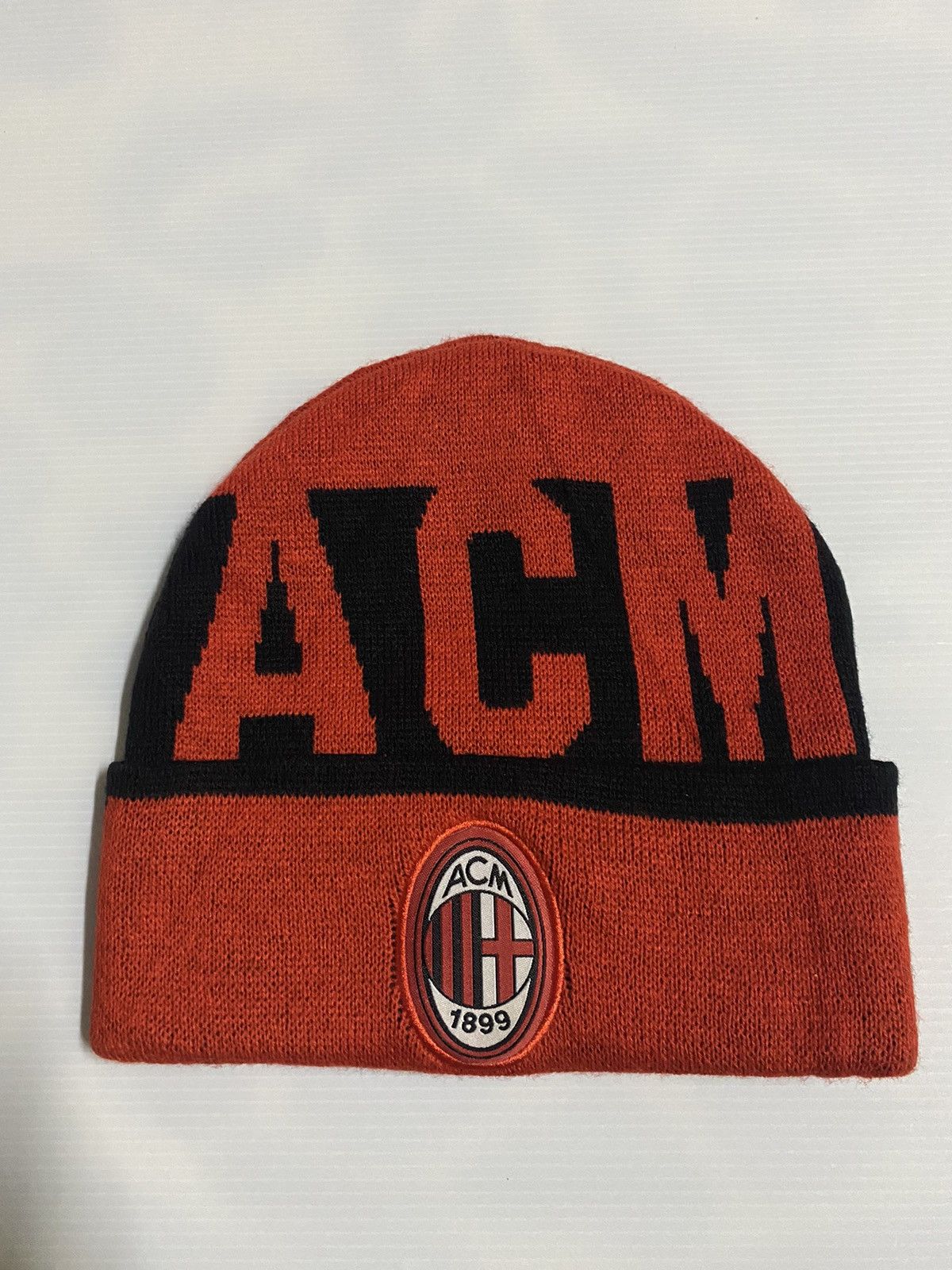 Vintage Ac Milan Club Small Patches Beanie Hat Size ONE SIZE - 1 Thumbnail
