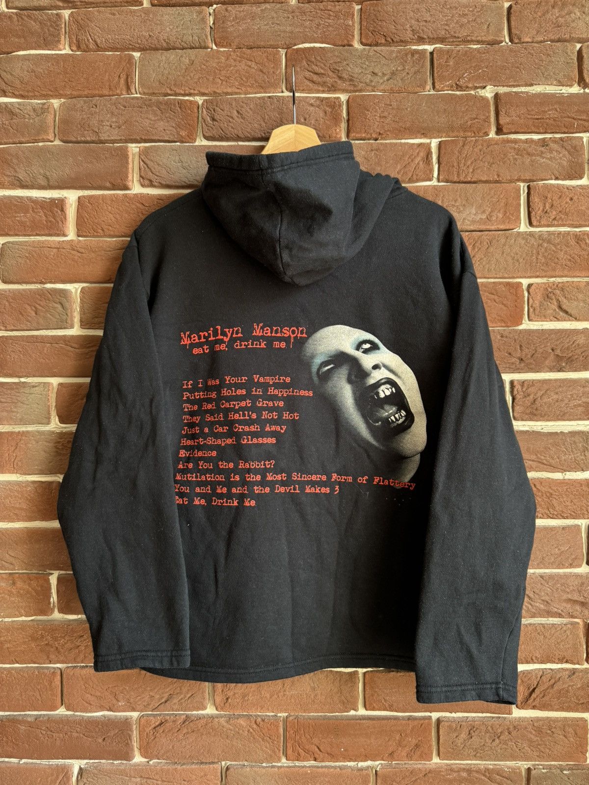 Vintage 00s Vintage Marilyn Manson Eat Me Drink Me Tour Hoodie Rare Size US M / EU 48-50 / 2 - 2 Thumbnail