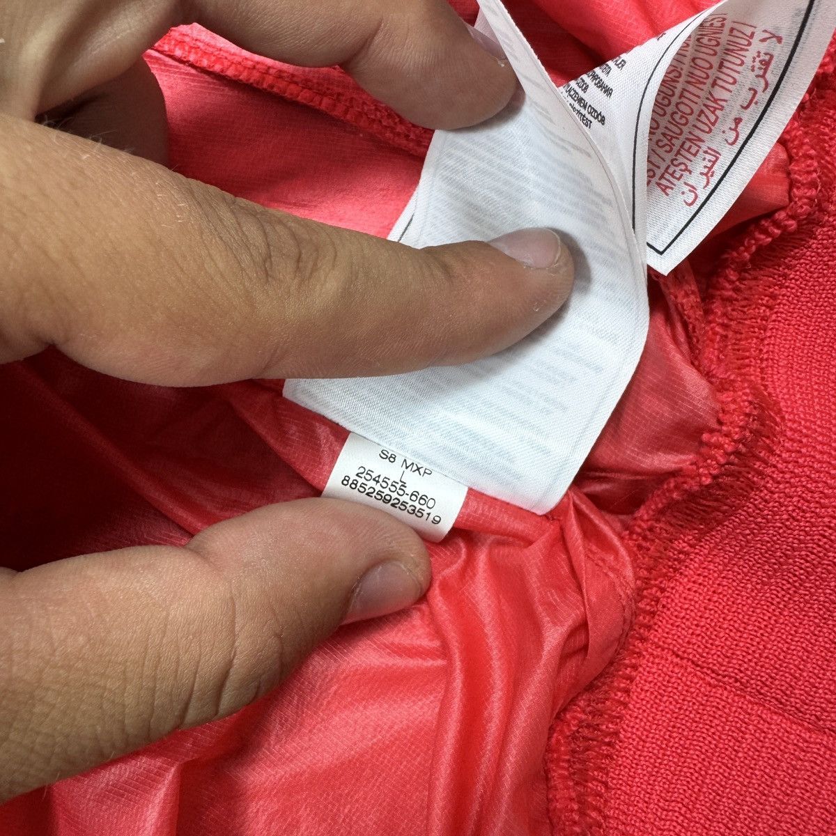Nike Vintage 2008 Nike Windrunner Ultralight Jacket New Size L Size US L / EU 52-54 / 3 - 12 Thumbnail