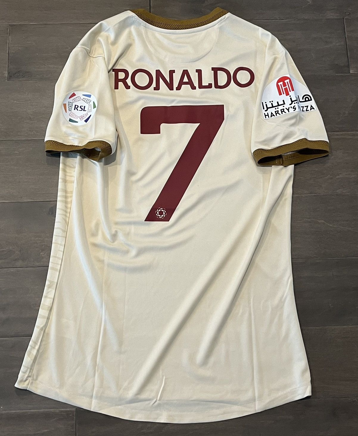 Other RONALDO #7 MENS AL-NASSR 2022/2023 THIRD SHIRT JERSEY X Size US XL / EU 56 / 4 - 1 Thumbnail