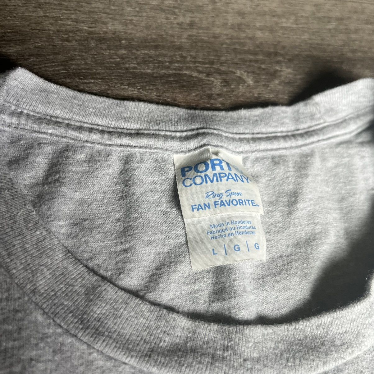 Vintage Poor Things Vintage Style Official Movie Promotional T Shirt Size US L / EU 52-54 / 3 - 3 Thumbnail