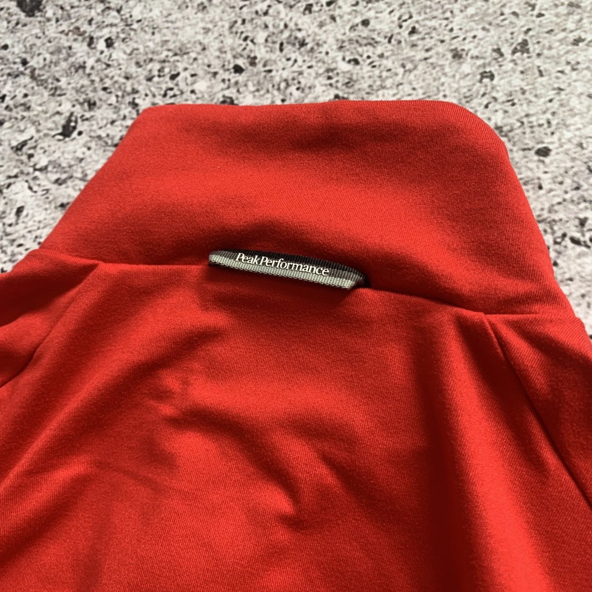 Peak Performance Peak Performance pullover long sleeve track 1/4 zip gorpcore Size US S / EU 44-46 / 1 - 3 Thumbnail