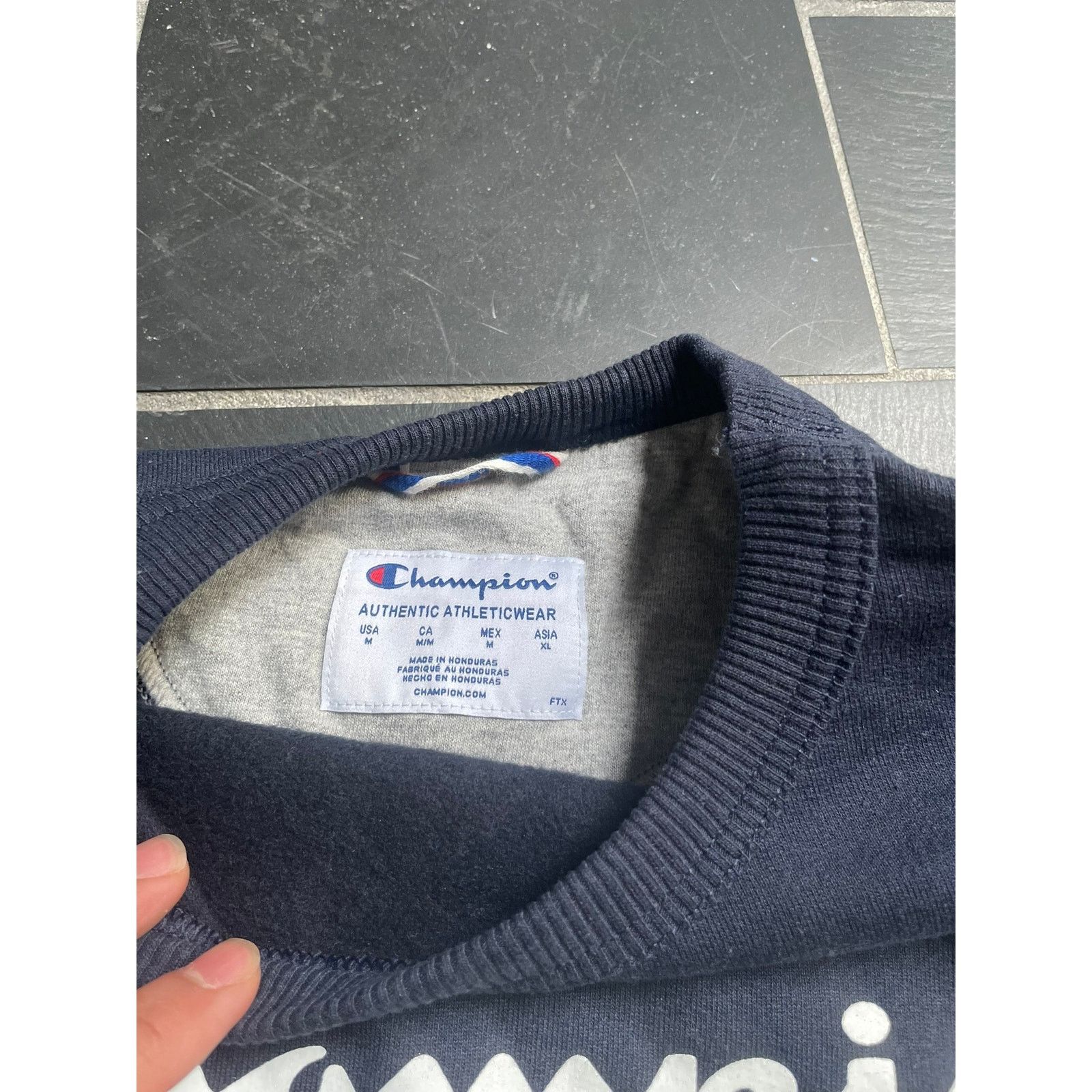 Champion Champion Logo Navy Sweater Mens Size US M / EU 48-50 / 2 - 3 Thumbnail