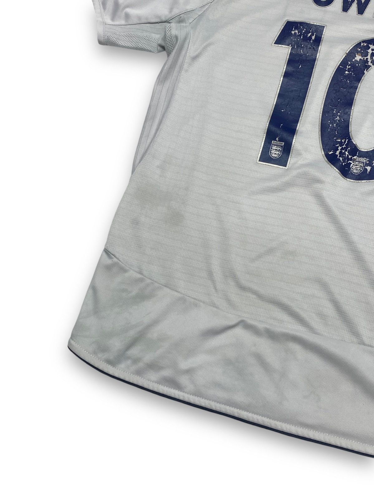 Umbro 06 Vintage UMBRO ENGLAND OWEN Football Distressed Jersey N10 Size US L / EU 52-54 / 3 - 14 Thumbnail