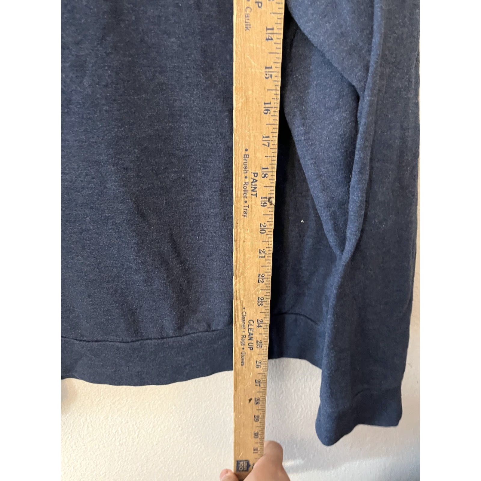 Eddie Bauer Eddie Bauer Hoodie Men’s Size Large Blue Solid Pullover Long Sleeve Cotton Polyester Fleece Size US L / EU 52-54 / 3 - 4 Thumbnail