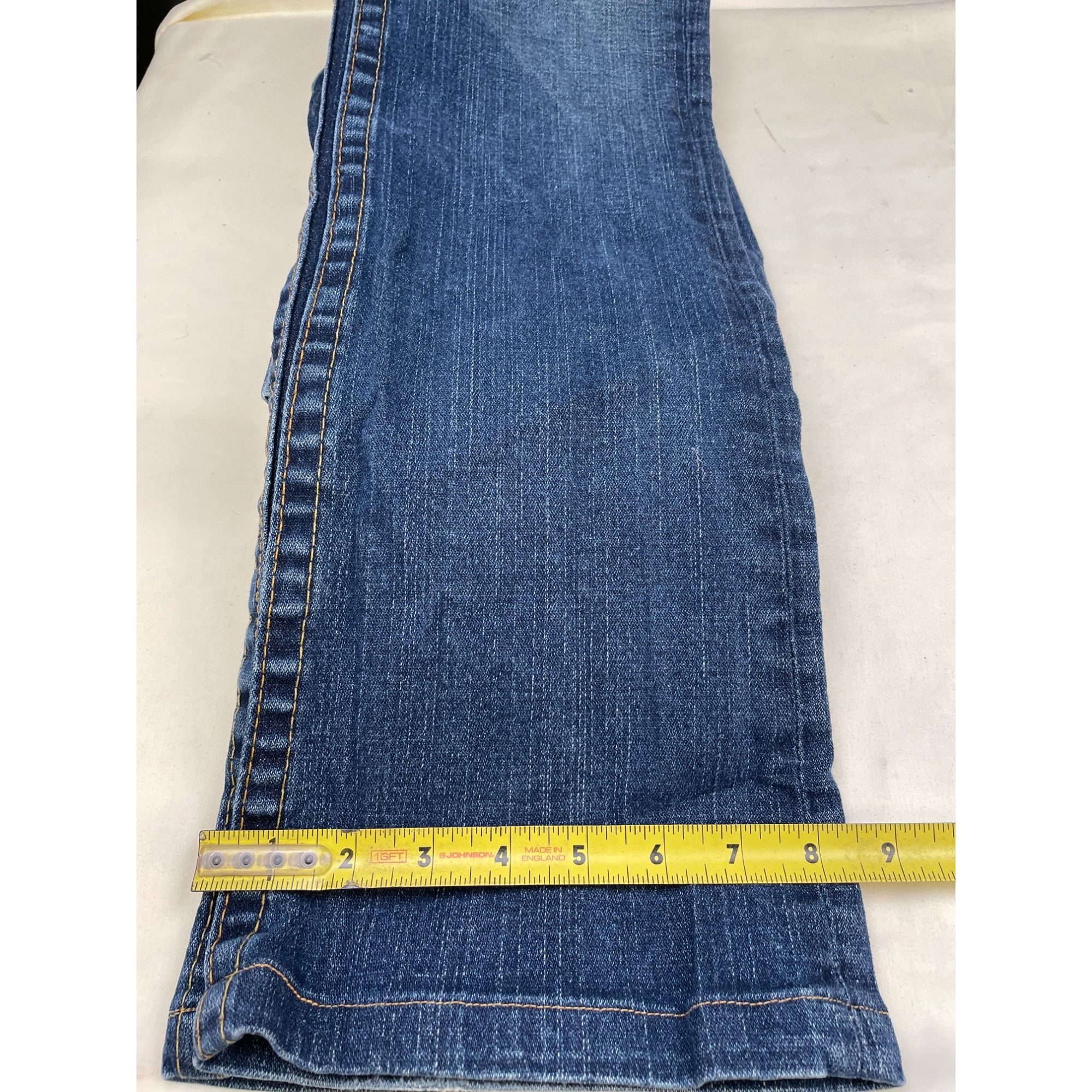 True Religion True Religion Women's Blue Jeans Boot Cut size 29 x 30 SKU Size 29" - 8 Thumbnail