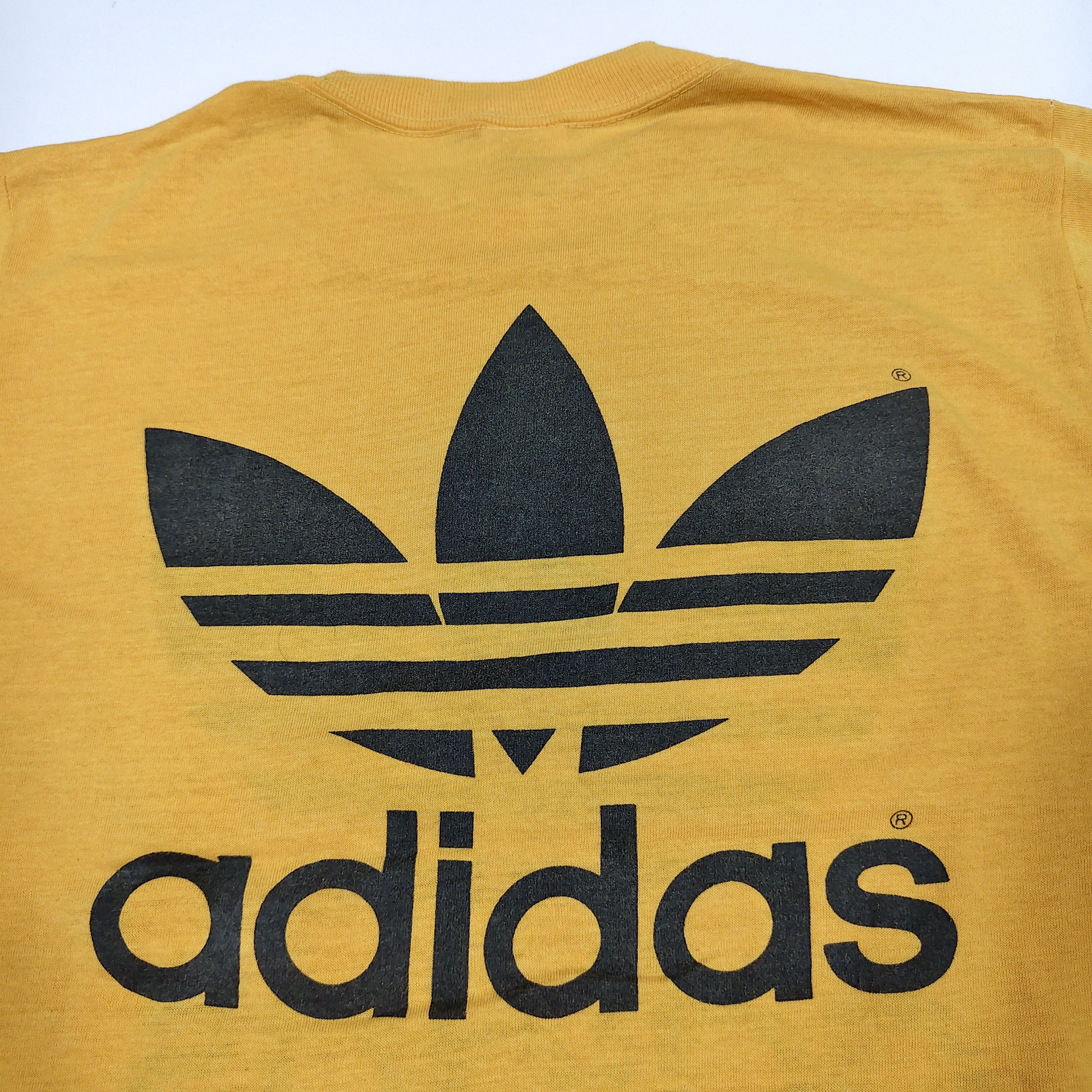 Adidas 80s-90s Vintage Adidas Trefoil Single Stitch #E Size US M / EU 48-50 / 2 - 4 Thumbnail