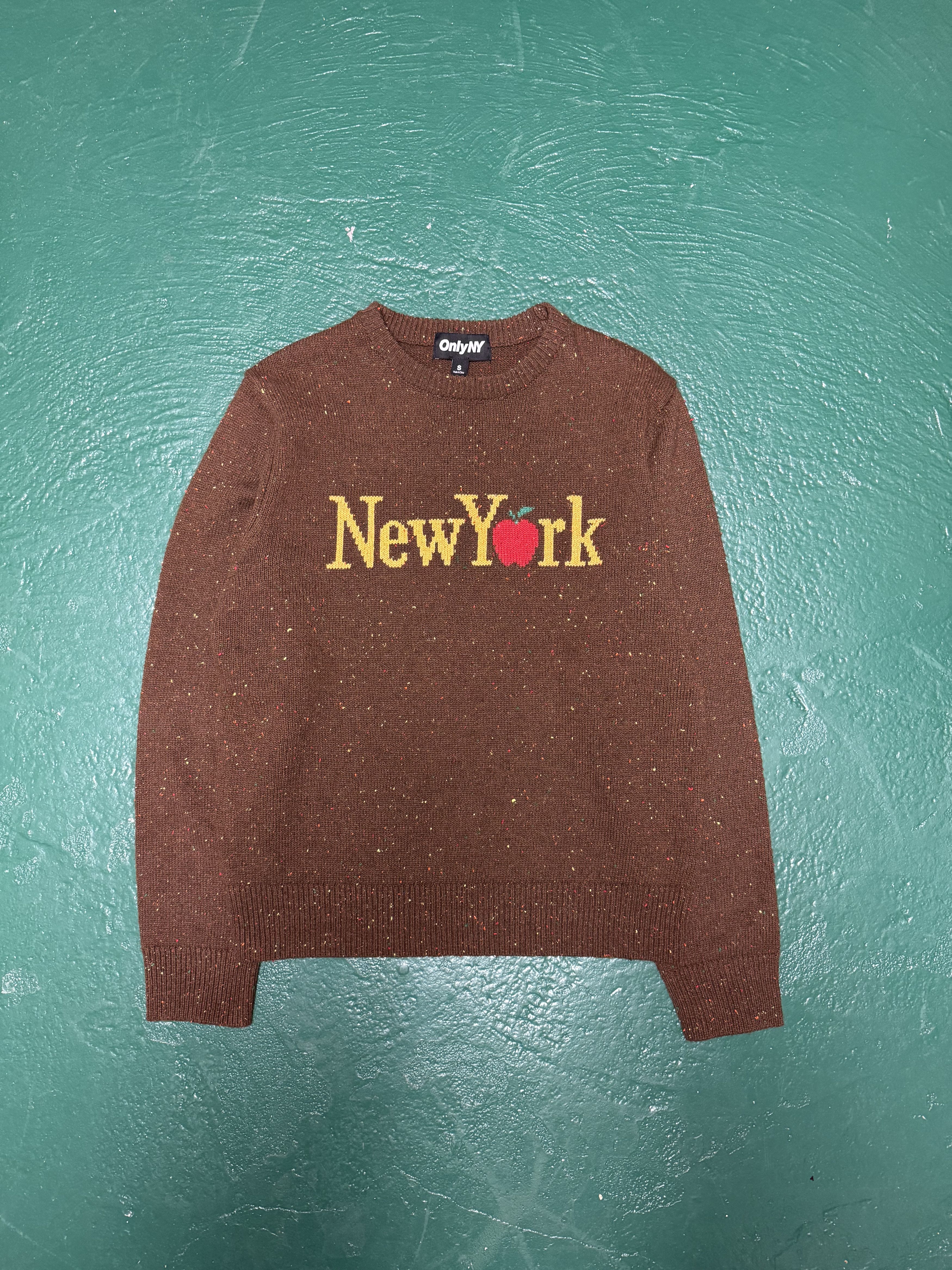 Only NY New York Apple Sweater Size US S / EU 44-46 / 1 - 1 Preview