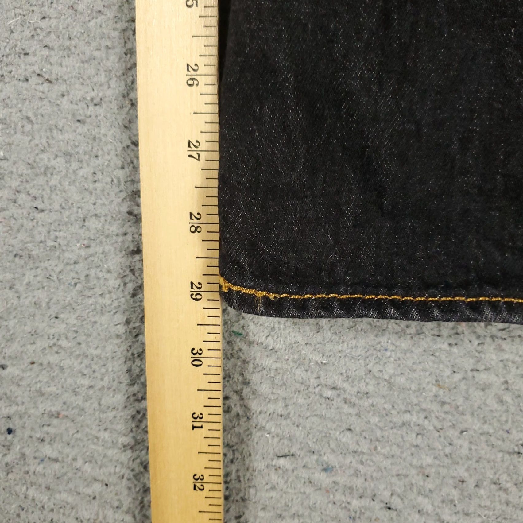 Levi's VINTAGE Levi's 501 Jeans Mens Size 44x30 Denim Straight Leg Classic Cotton Blue Size US 44 / EU 60 - 6 Thumbnail