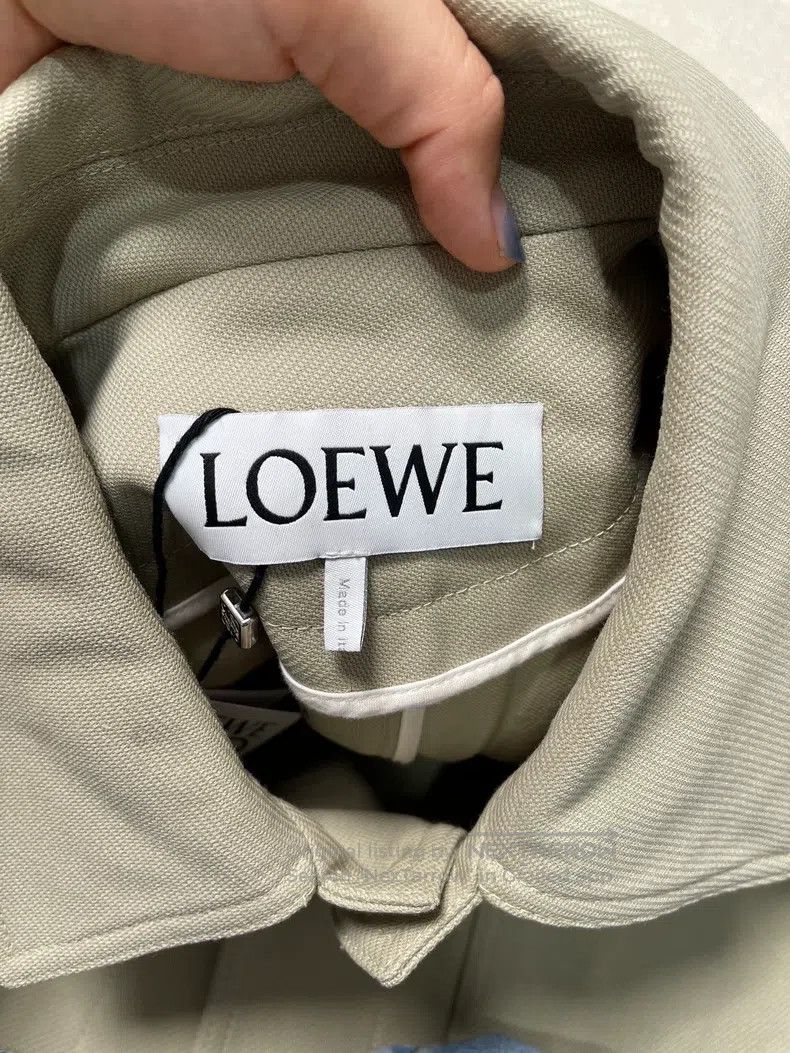 Loewe Loewe FW22 Pure Color Collar Single Row Zipper Long Sleeve Size US M / EU 48-50 / 2 - 3 Thumbnail