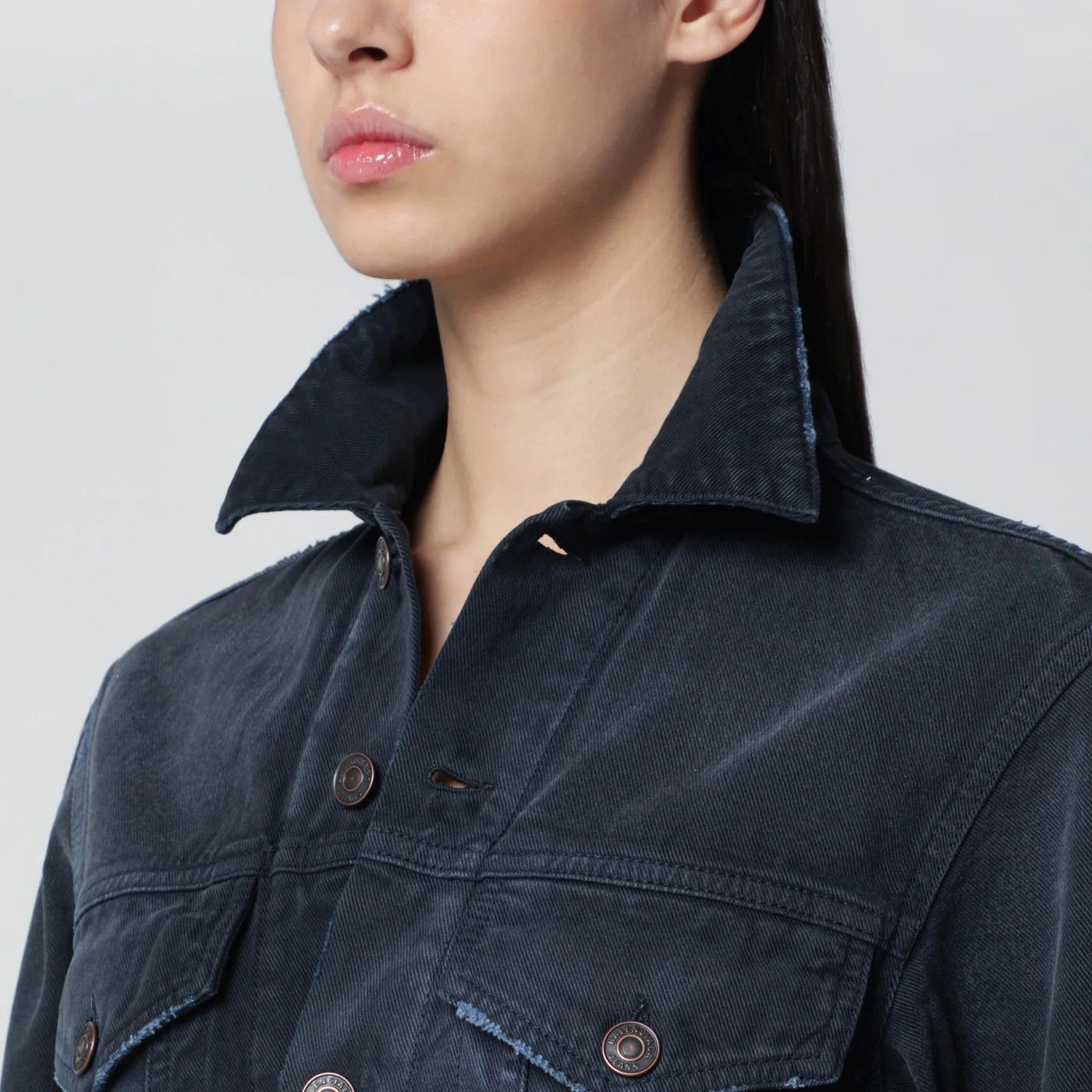Balenciaga o1d2blof0426 Denim Jacket in Navy Blue Size L / US 10 / IT 46 - 3 Thumbnail