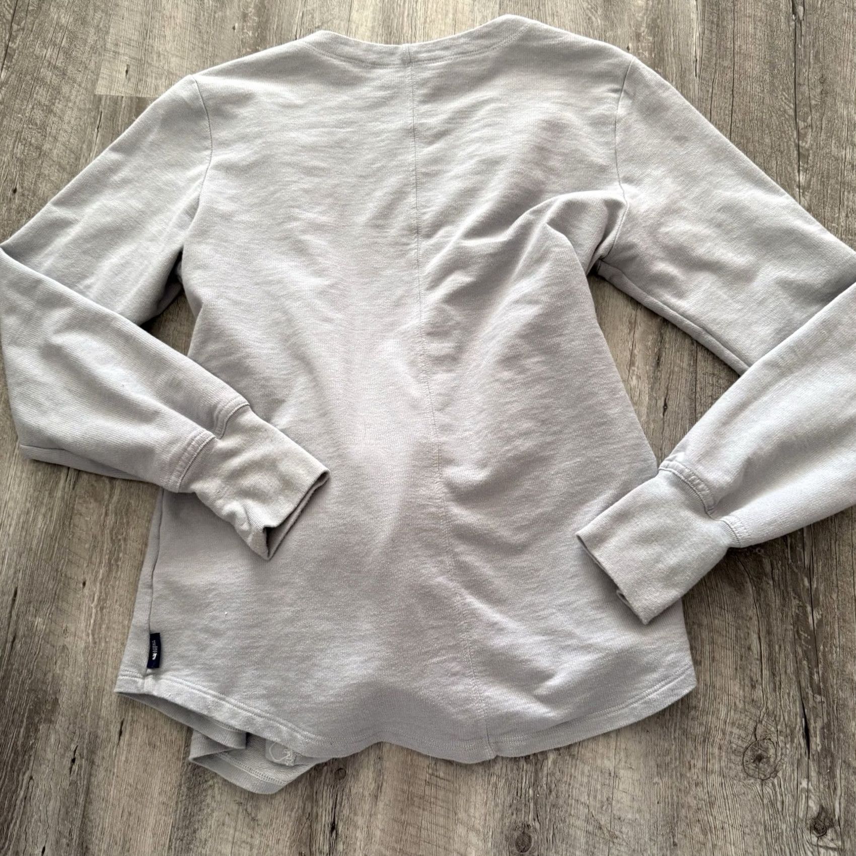 The North Face The North Face Belted Cardigan Wrap Sweatshirt Womens Large Light Gray Tie Closure Open Breathable Logo Shirt/Outerwear Size L / US 10 / IT 46 - 5 Thumbnail