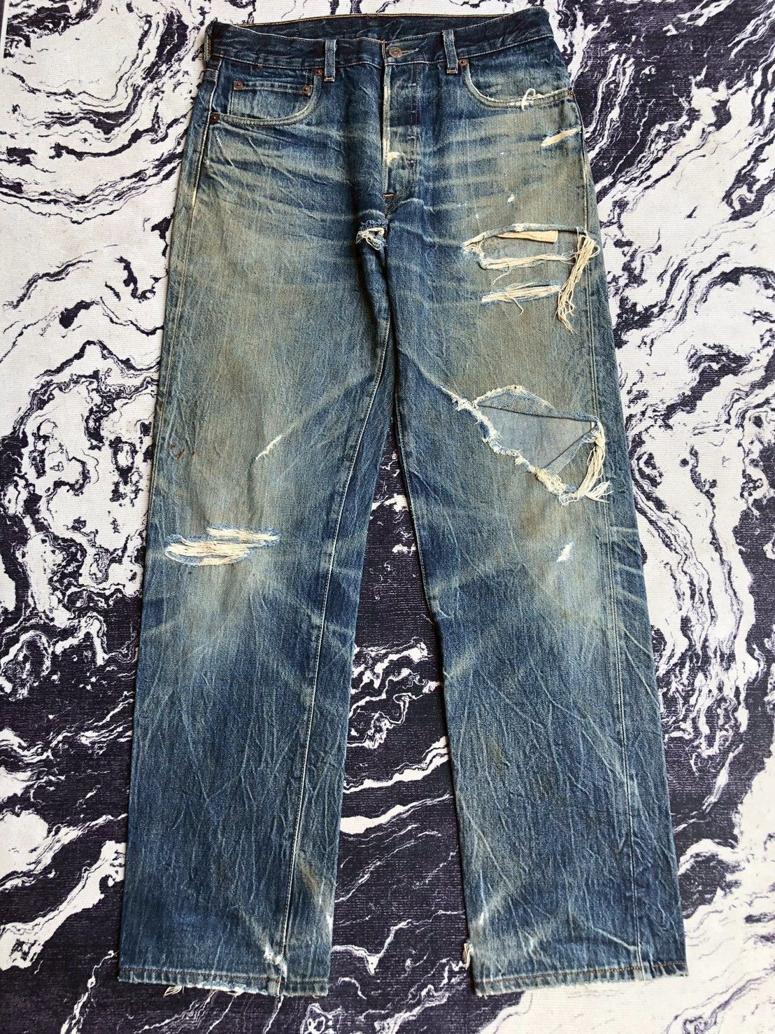 Levi's Vintage Clothing Vintage Levi’s 501 Big E Distressed Selvedge Denim Size US 32 / EU 48 - 1 Thumbnail