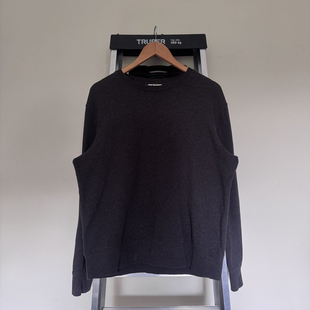 Acne Studios Acne Studios Gray Sweatshirt Size US S / EU 44-46 / 1 - 1 Thumbnail