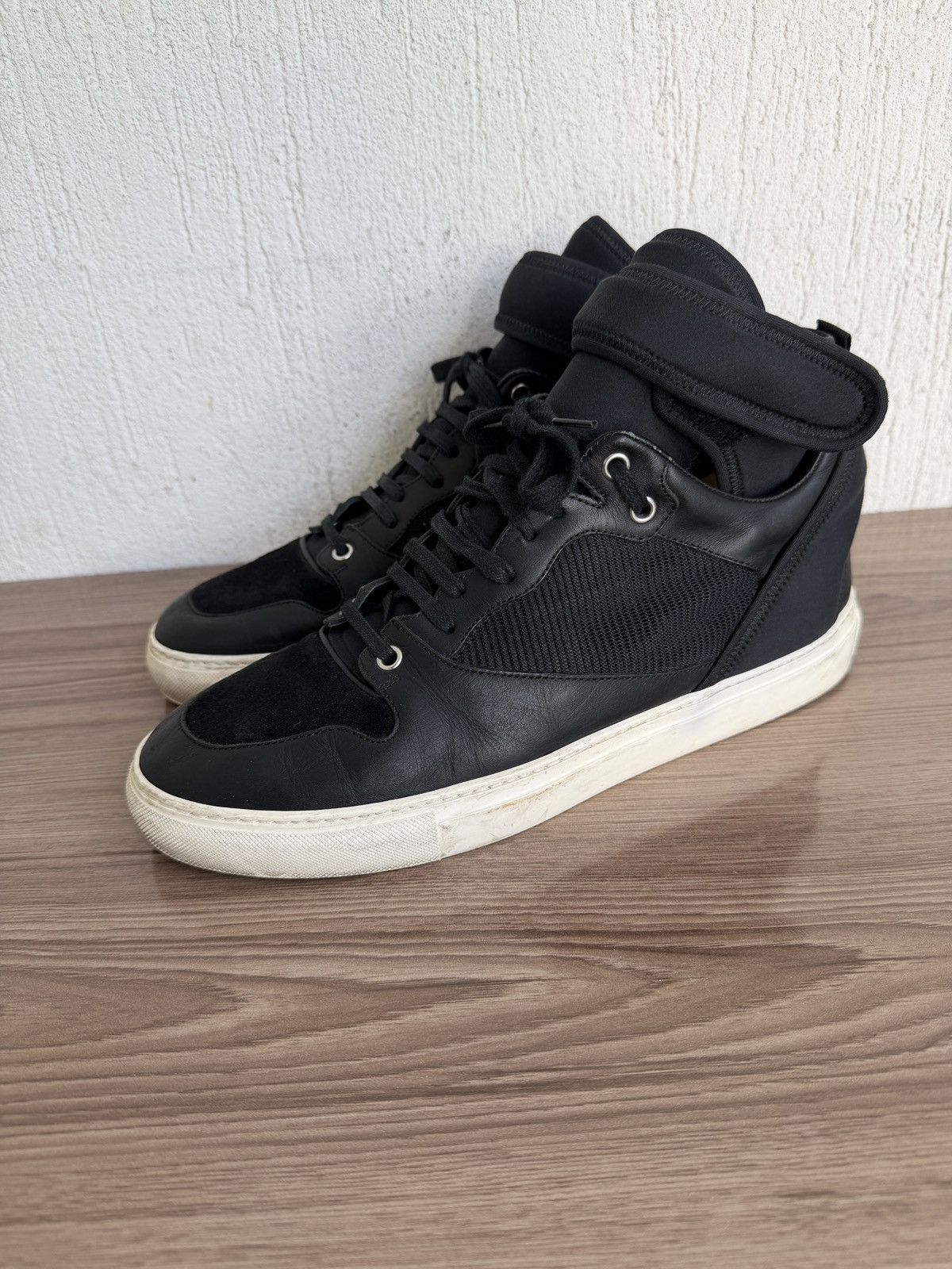 Balenciaga arena with strap sneaker Size US 9.5 / EU 42-43 - 1 Thumbnail