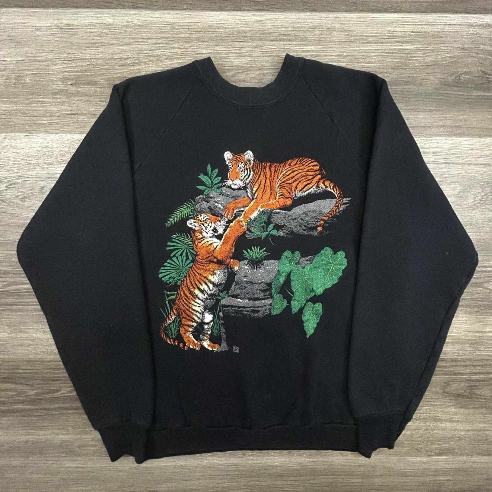 Hanes VINTAGE Tiger Sweatshirt Mens M Black Raglan Crew Neck Fleece Graphic Print 80s Nature USA Size US M / EU 48-50 / 2 - 2 Thumbnail