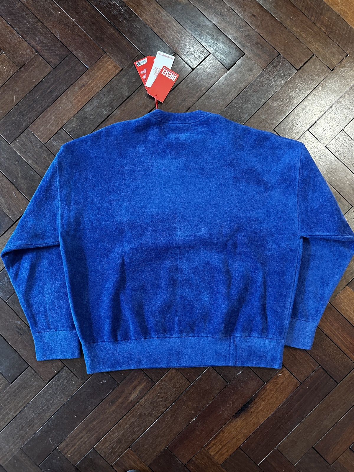 Diesel Diesel K-Tresa blue chenille crewneck Large Men’s Brand New Size US L / EU 52-54 / 3 - 7 Thumbnail
