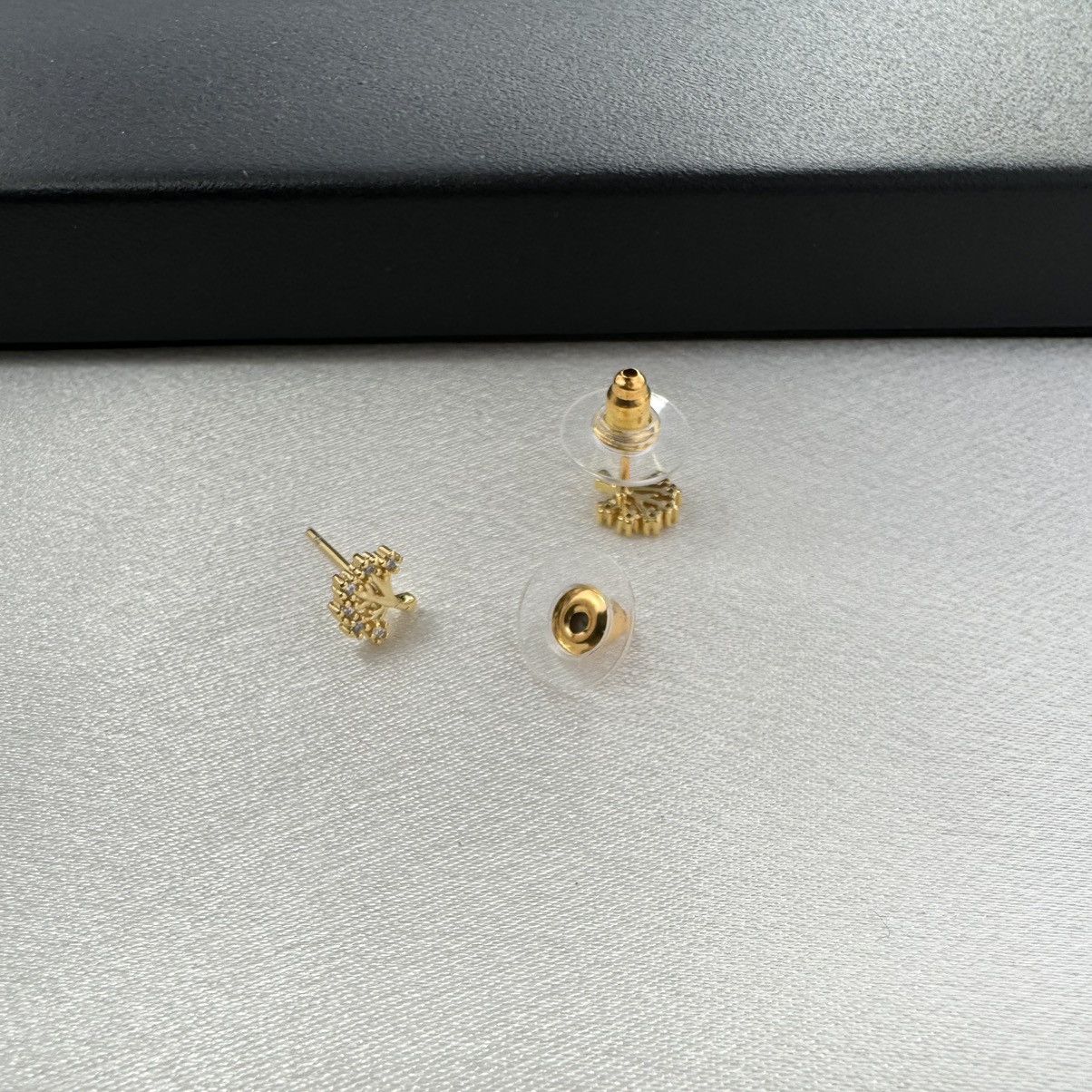 Designer Small Tiny CZ Tree Stud Earrings for Women Size ONE SIZE - 4 Thumbnail