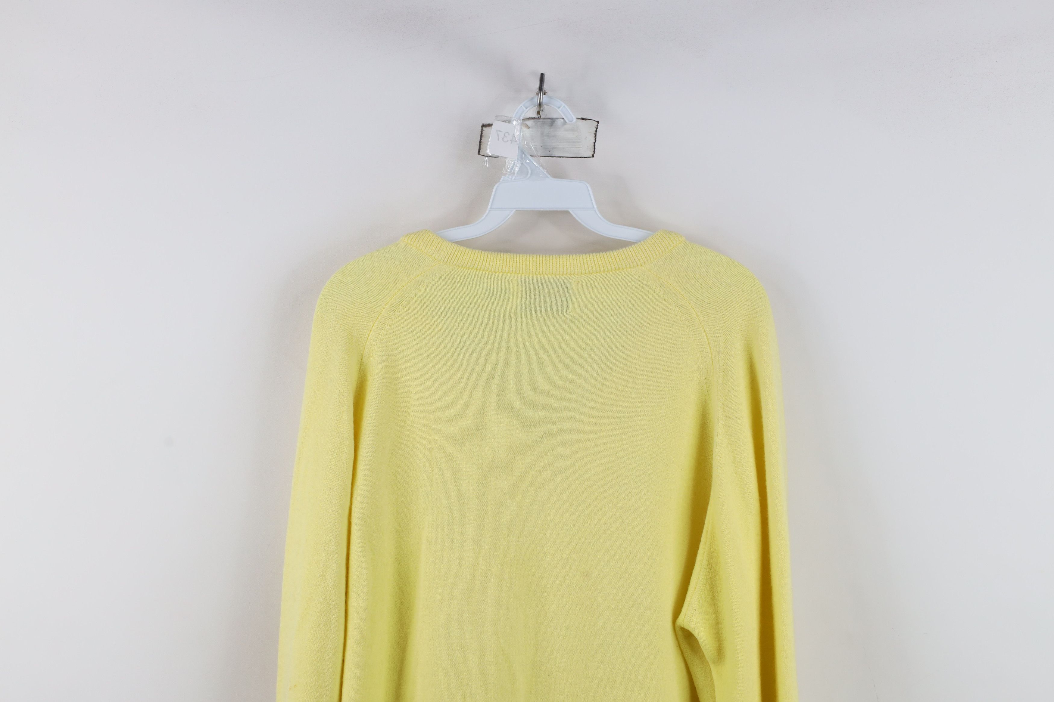 Vintage Vintage 70s Streetwear Soft Knit Golf V-Neck Sweater USA Size US L / EU 52-54 / 3 - 14 Thumbnail