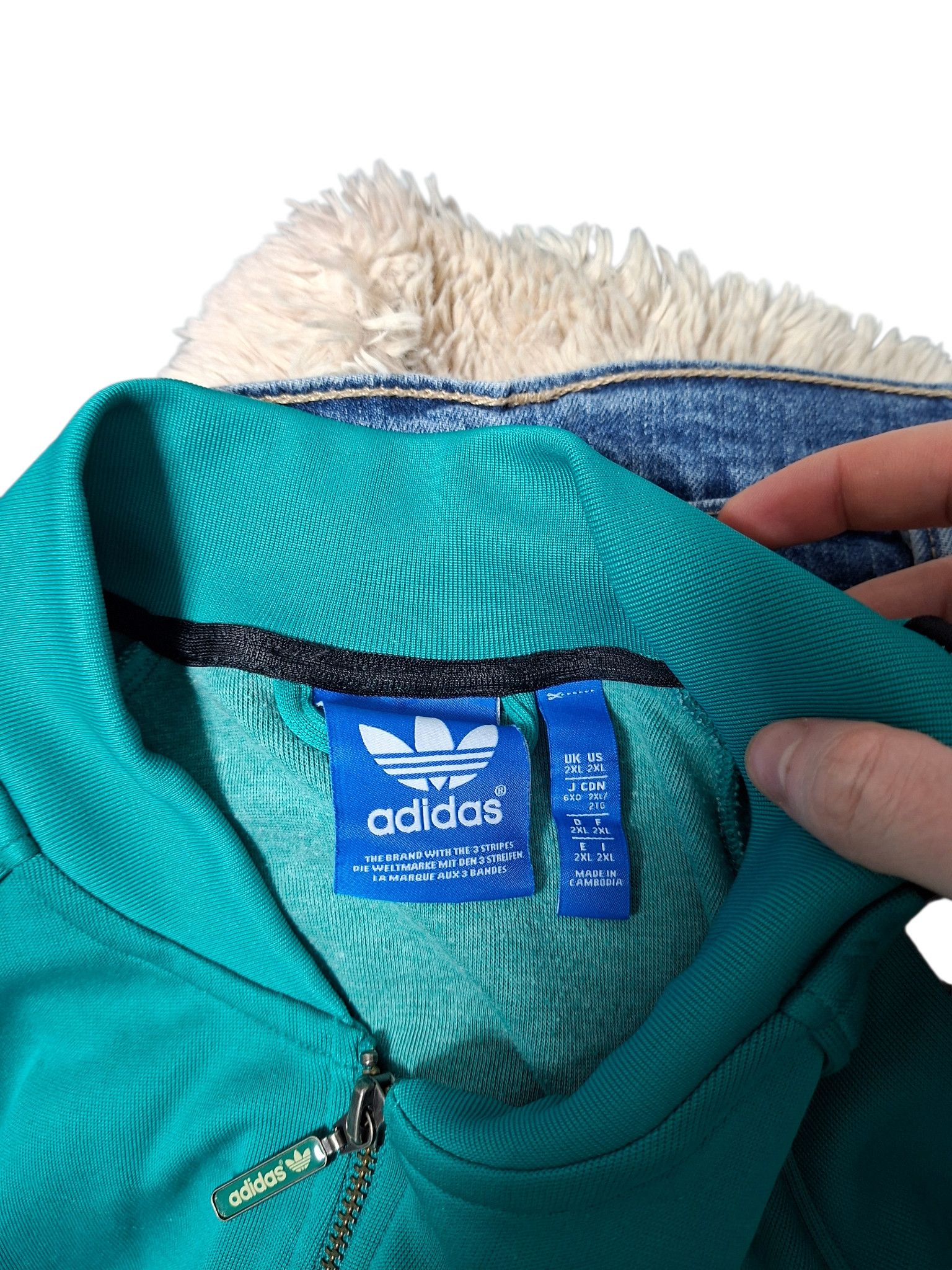Adidas ADIDAS VINTAGE BOMBER JACKET Size US XXL / EU 58 / 5 - 5 Thumbnail