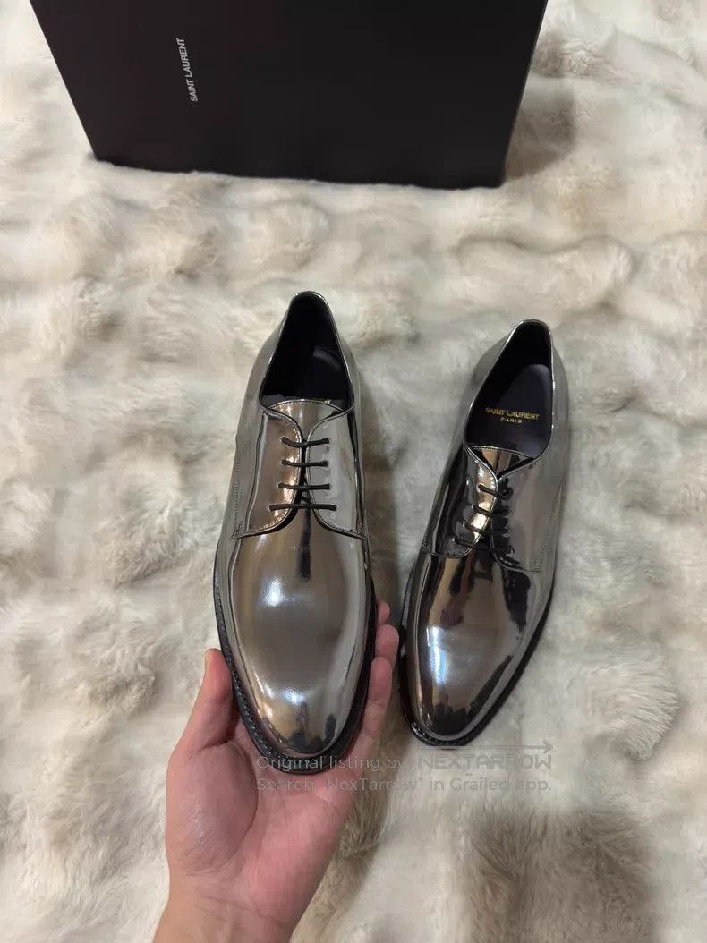 Saint Laurent Paris Saint Laurent Paris Metallic Silver Leather Shoes Size US 8 / EU 41 - 7 Thumbnail