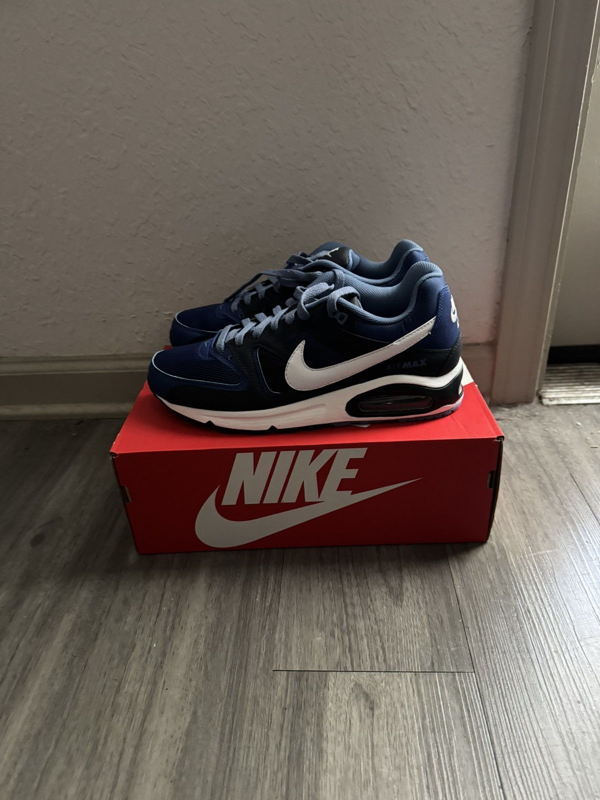 Nike Nike air max command Size US 10 / EU 43 - 4 Thumbnail