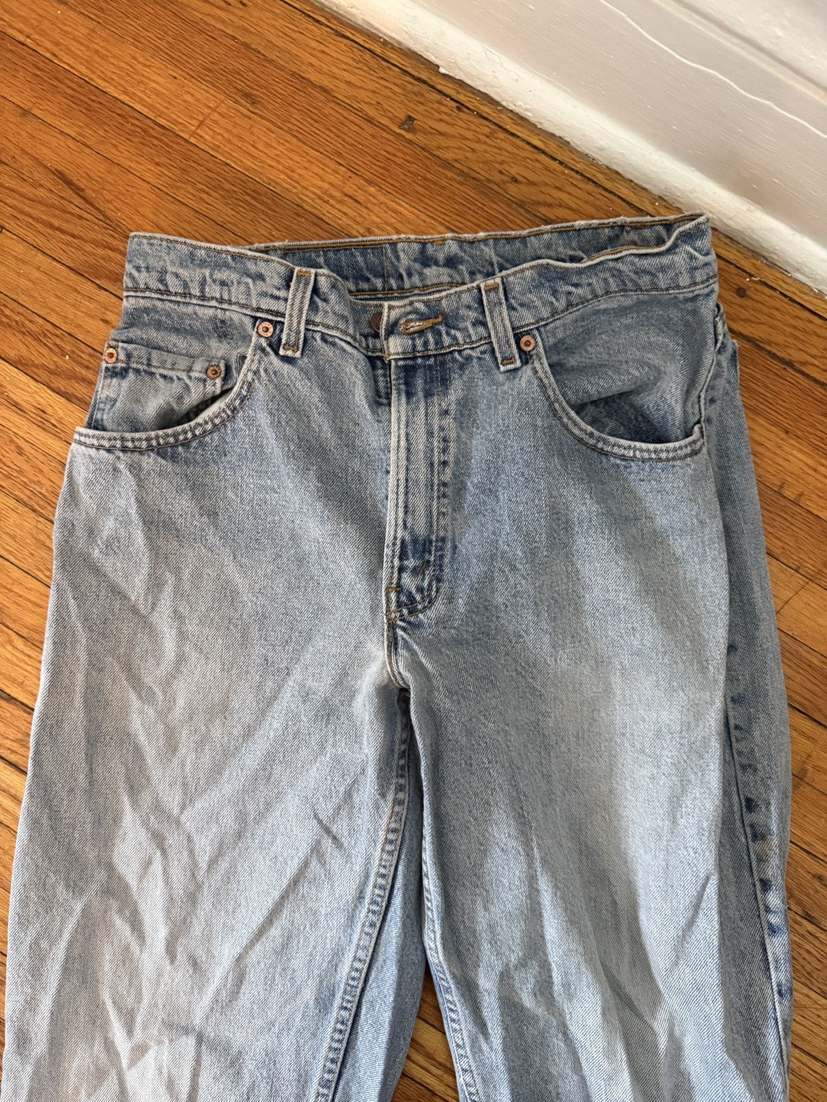 Levi's Vintage Clothing Vintage Levi 560 Loose Fit Taper Jeans Size US 32 / EU 48 - 4 Thumbnail