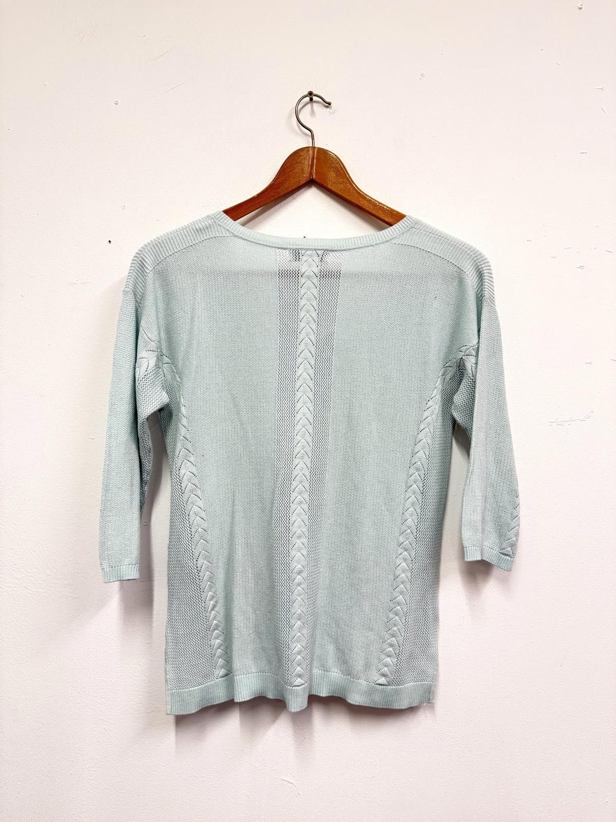 M.E. Sport Light Blue Knit V-Neck Sweater with Cable Pattern b513 Size M / US 6-8 / IT 42-44 - 2 Thumbnail