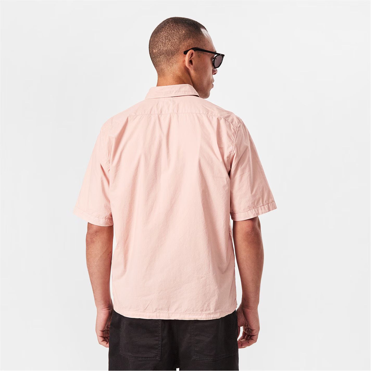 C.P. Company o1g2r1mq0426 Short Sleeve Embroidered Logo Shirt Misty Rose Size US S / EU 44-46 / 1 - 3 Thumbnail