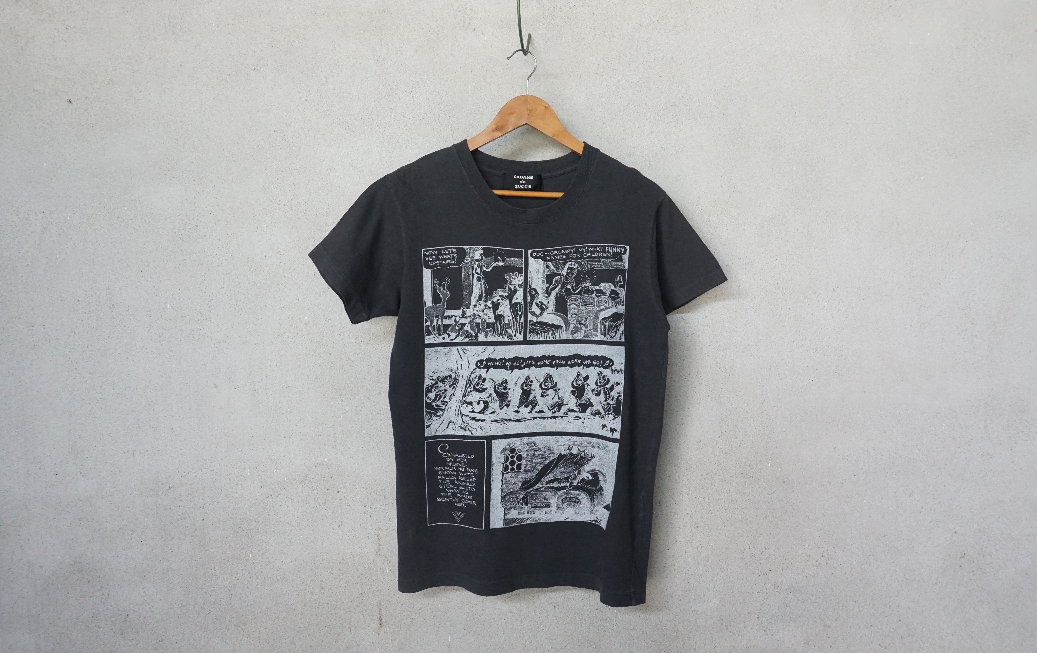 CABANE de ZUCCa Zucca Snow White Comic Tshirt Size US S / EU 44-46 / 1 - 1 Thumbnail