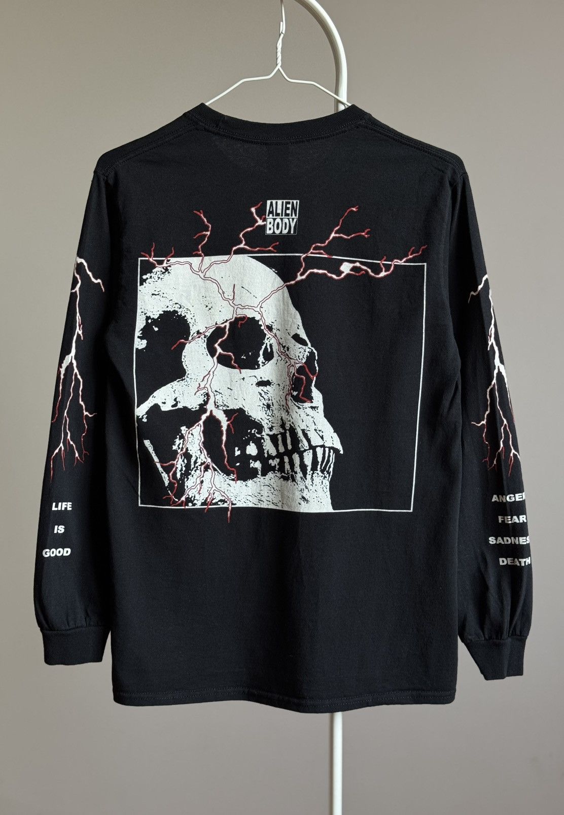 Vintage Vintage Health Alien Body Long Sleeve T-shirt Size US S / EU 44-46 / 1 - 2 Thumbnail
