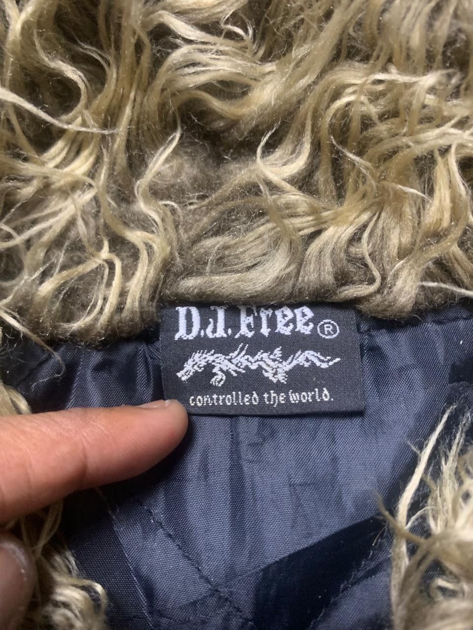 Japanese Brand 2000s DJ Free Dragon Art Fur Zip Up Jacket Size US L / EU 52-54 / 3 - 8 Thumbnail