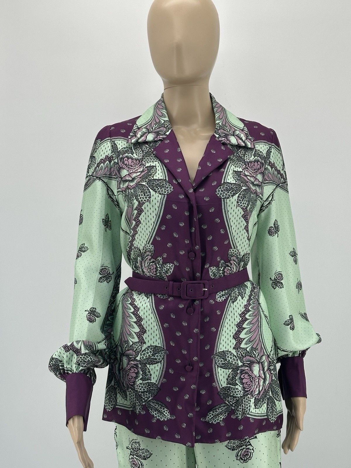 Gucci New Gucci Woman's Blouses Size IT-42 Size M / US 6-8 / IT 42-44 - 1 Thumbnail