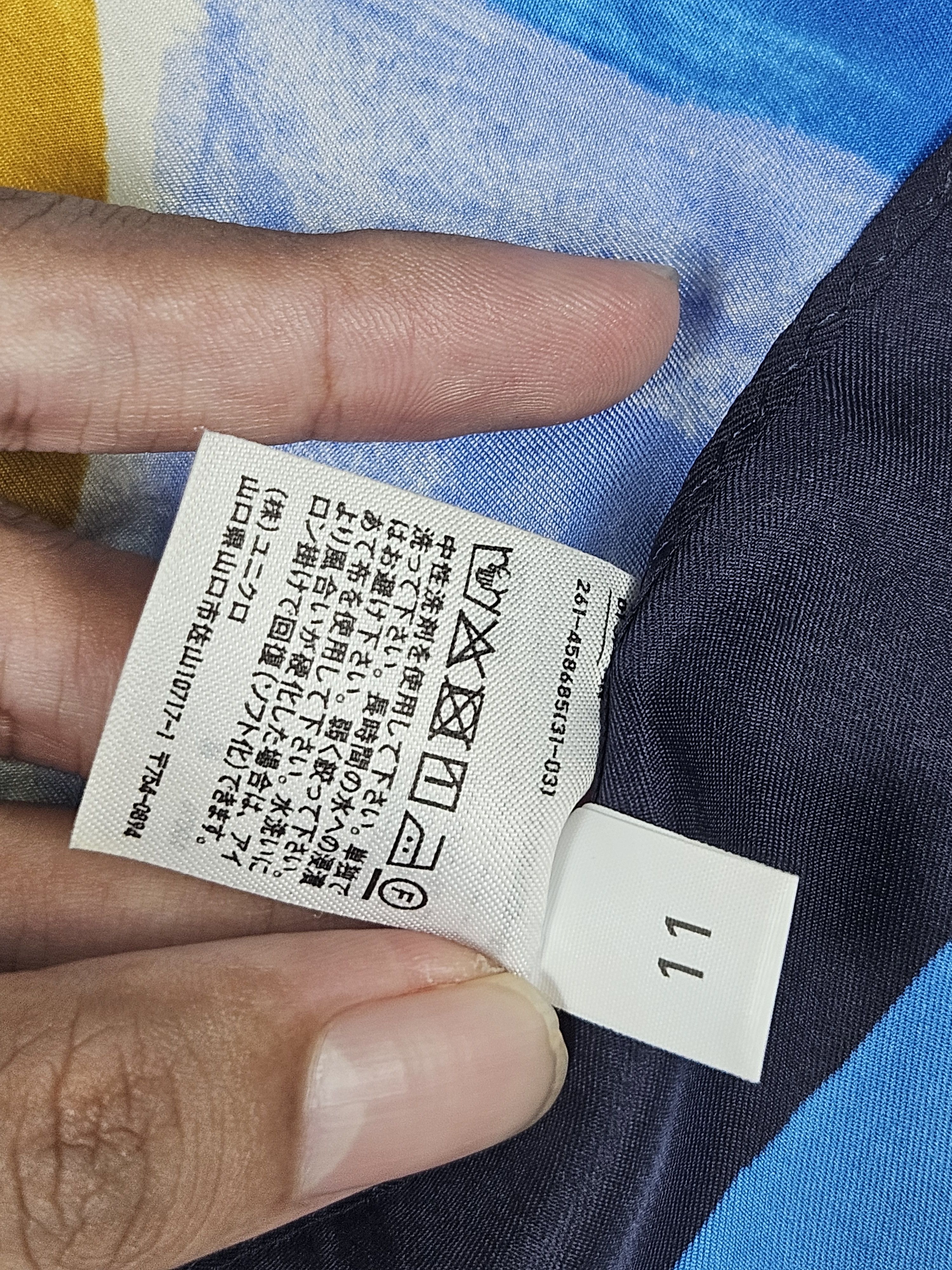 Japanese Brand MARNI x Uniqlo FUROSHIKI Silk scarf Size ONE SIZE - 4 Thumbnail