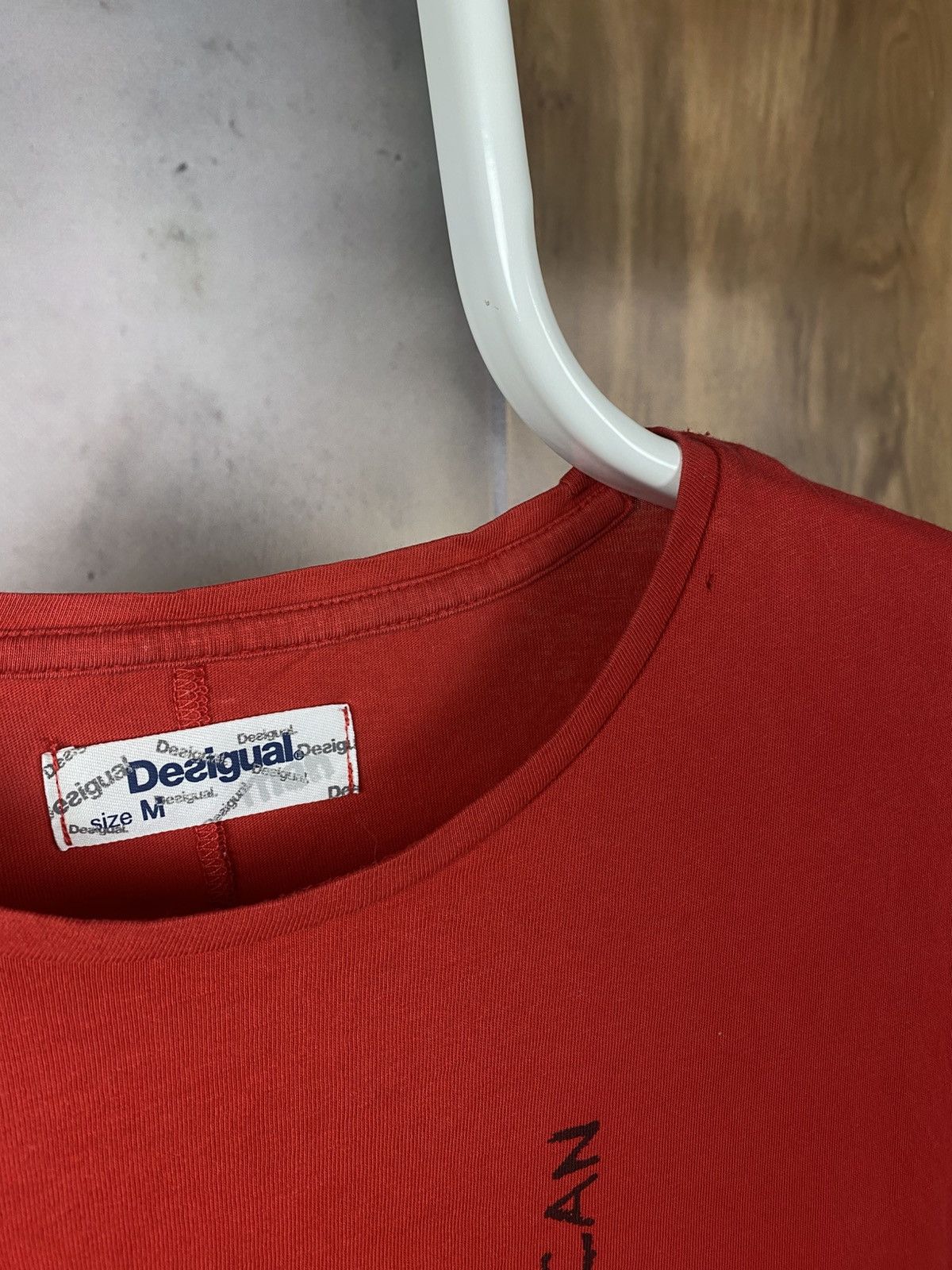 Desigual 🍿Vintage T-Shirt Desigual Hong Kong Art Tee🍿 Size US M / EU 48-50 / 2 - 5 Thumbnail