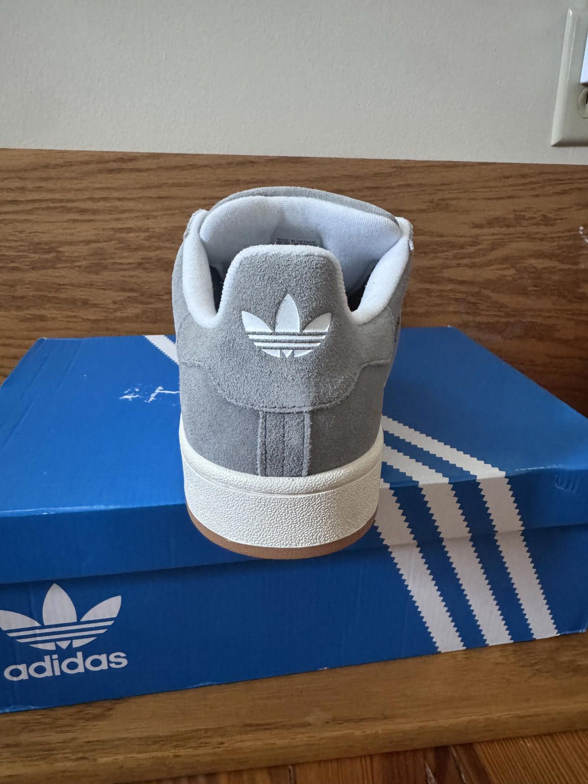 adidas gazelle silver green womens adidas Men's Campus 00s 'Dark Green Cloud White' Shoes 11 main image 1