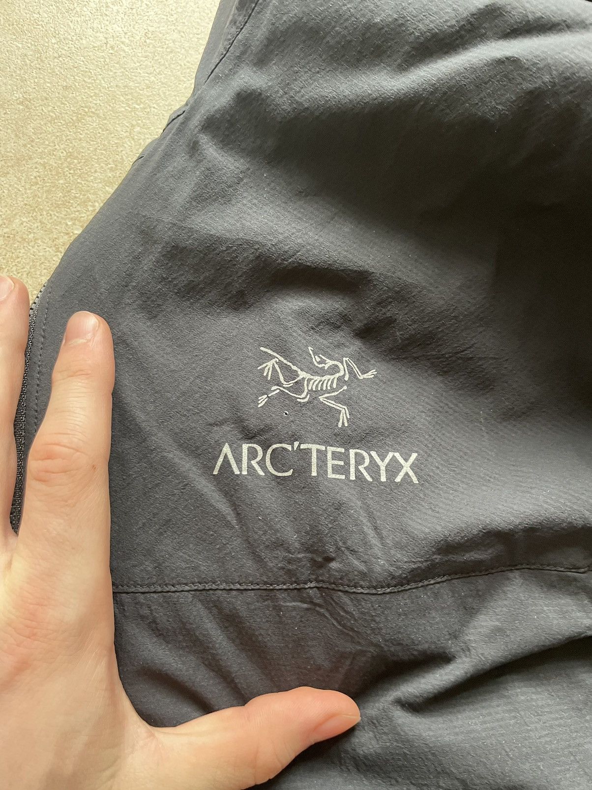 Arc'teryx Arcteryx Atom hoody black jacket gorpcore black Size US M / EU 48-50 / 2 - 6 Thumbnail