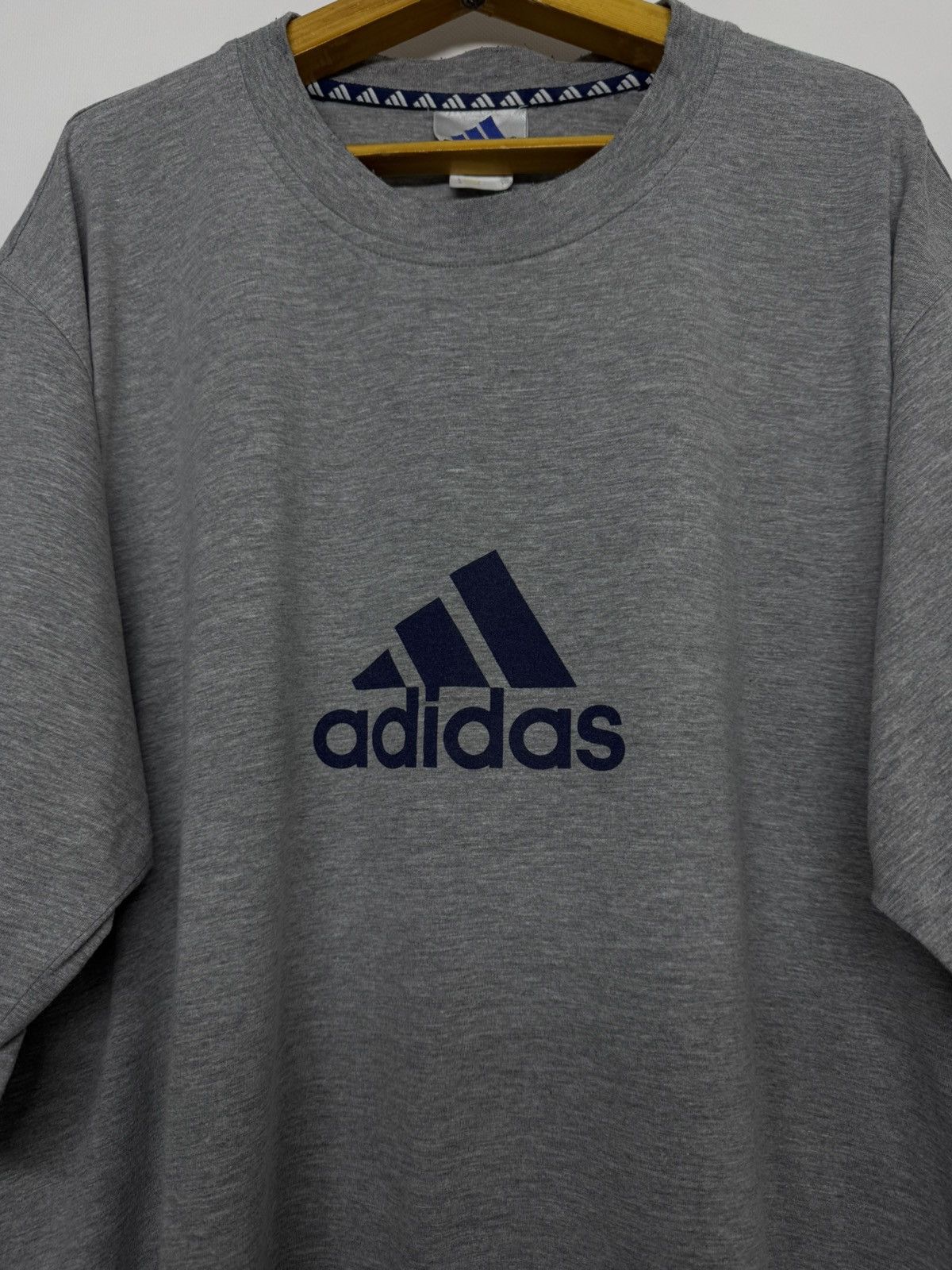 Adidas Vintage Adidas Big Logo T-Shirt 90’s Size US L / EU 52-54 / 3 - 3 Thumbnail