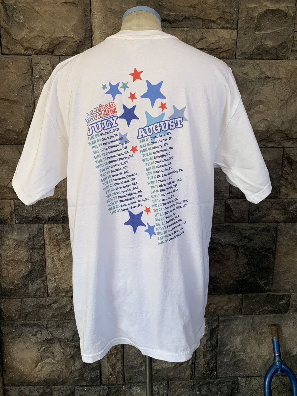 Vintage Vintage 2003 American Idols Live Tour T shirt Size US L / EU 52-54 / 3 - 6 Thumbnail