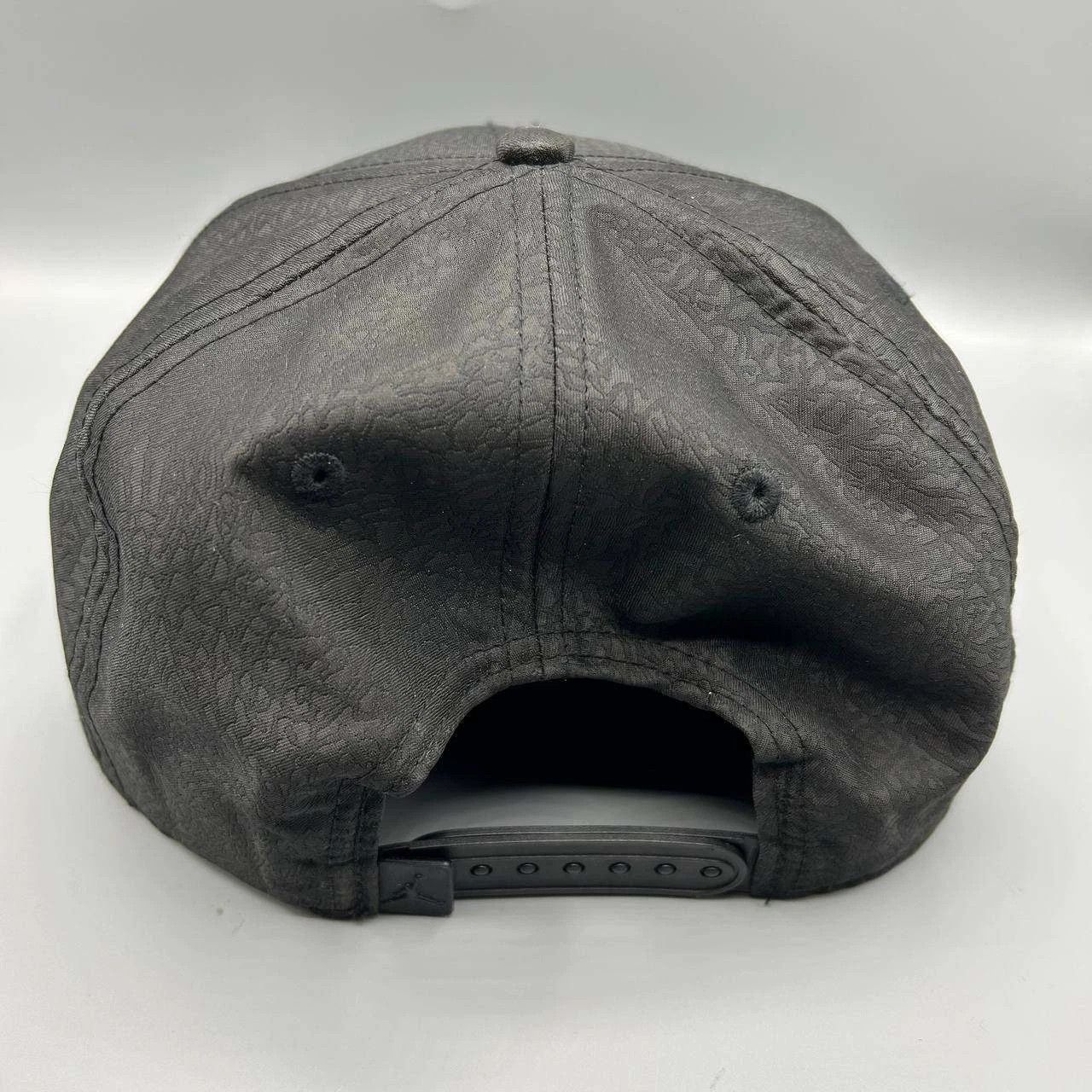 Jordan Brand Air Jordan Hat Men Cement Elephant Metal Logo Snap Back Cap Size ONE SIZE - 5 Thumbnail