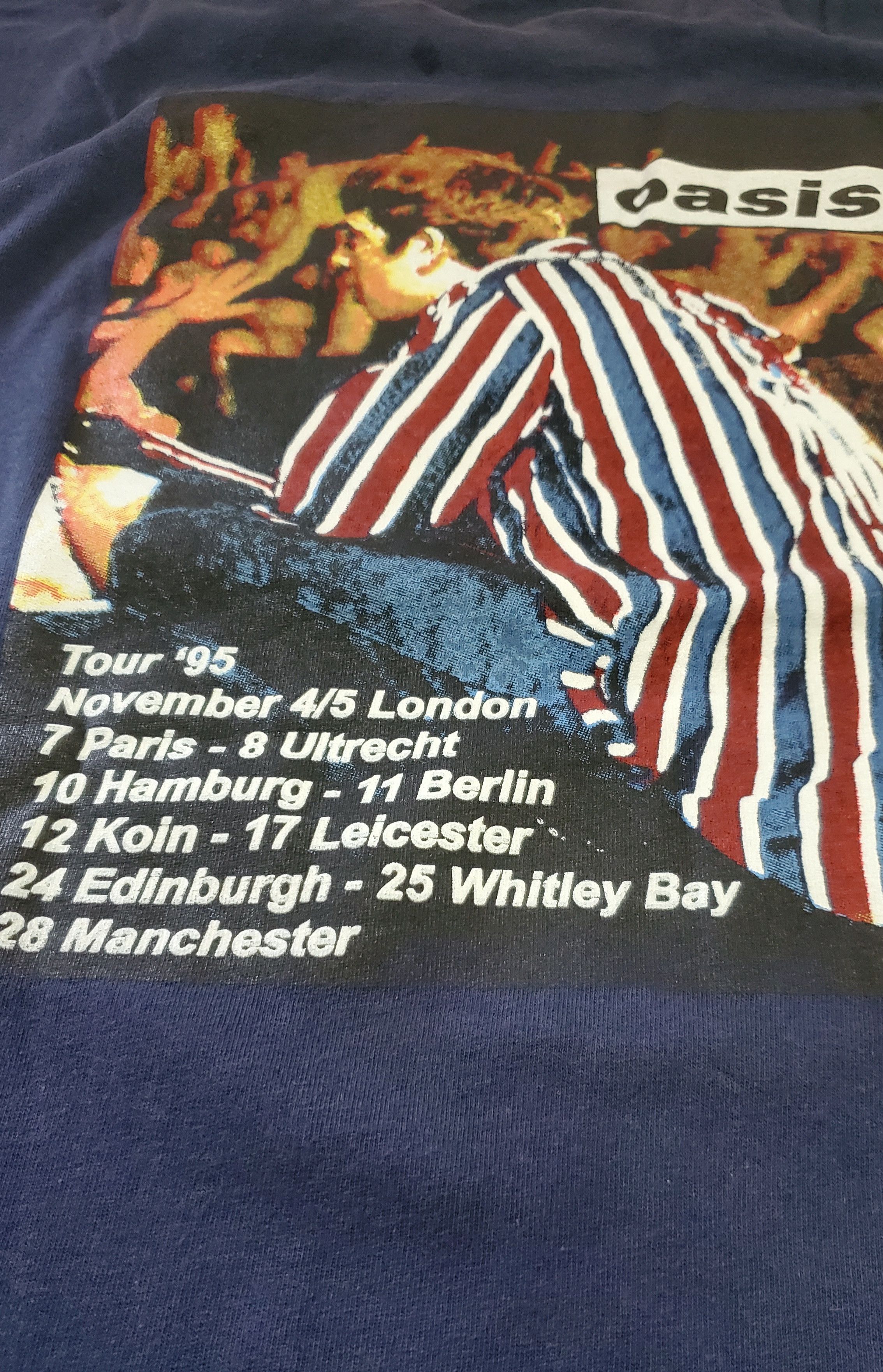 Other Oasis 95 tour longsleeve britpop band tshirt Size US L / EU 52-54 / 3 - 6 Thumbnail