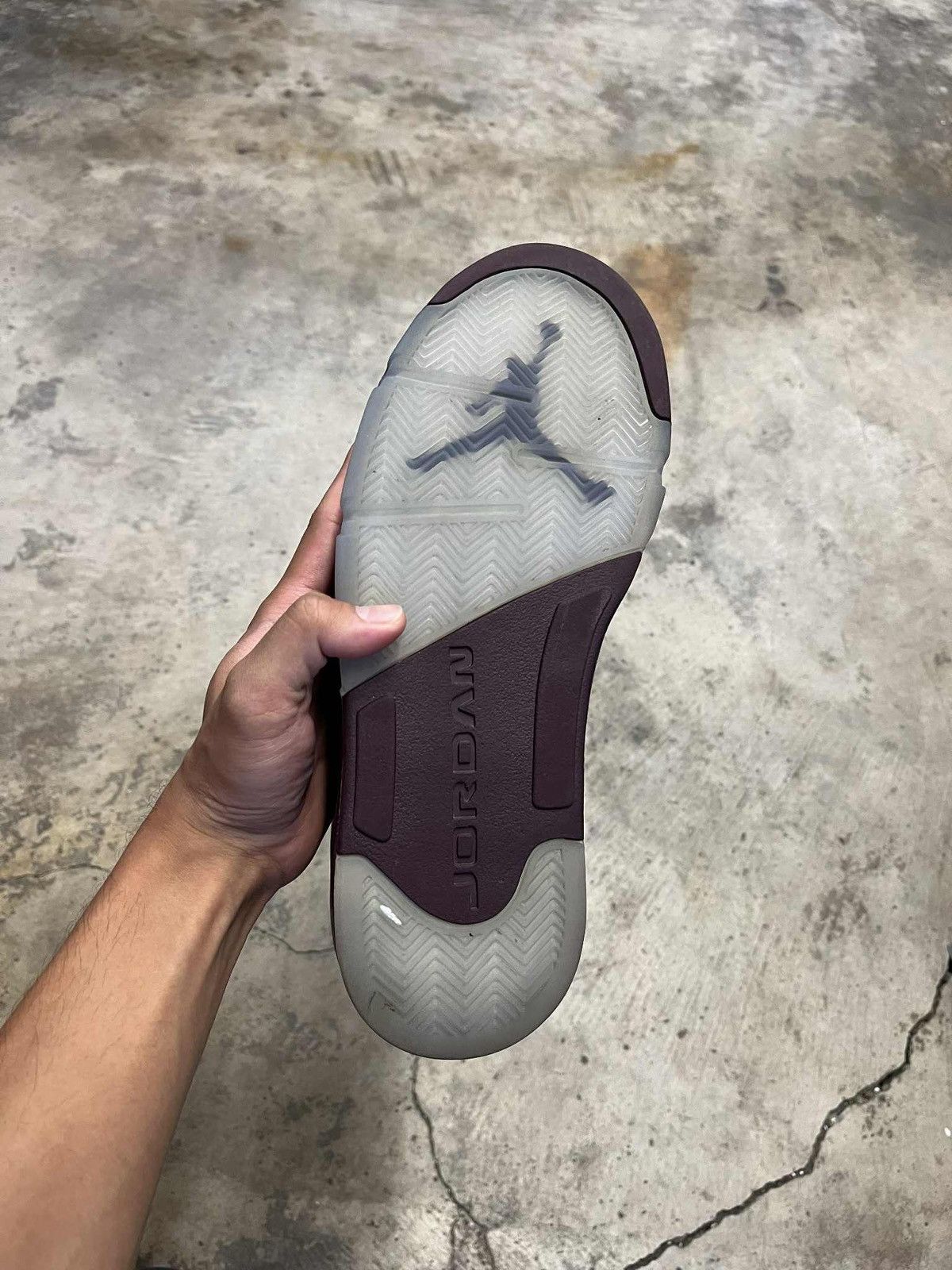 Jordan Brand Jorfan 5 Burgundy Size US 10 / EU 43 - 6 Thumbnail