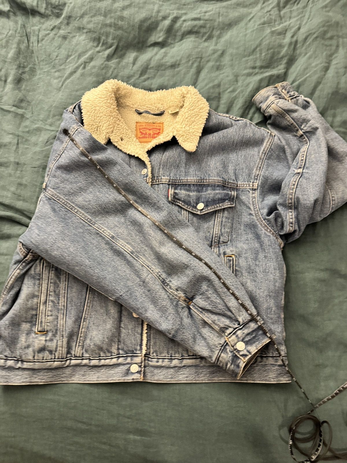Levi's Classic Levi’s Sherpa Denim Trucker Jacket | Blue Wash Size US L / EU 52-54 / 3 - 9 Thumbnail