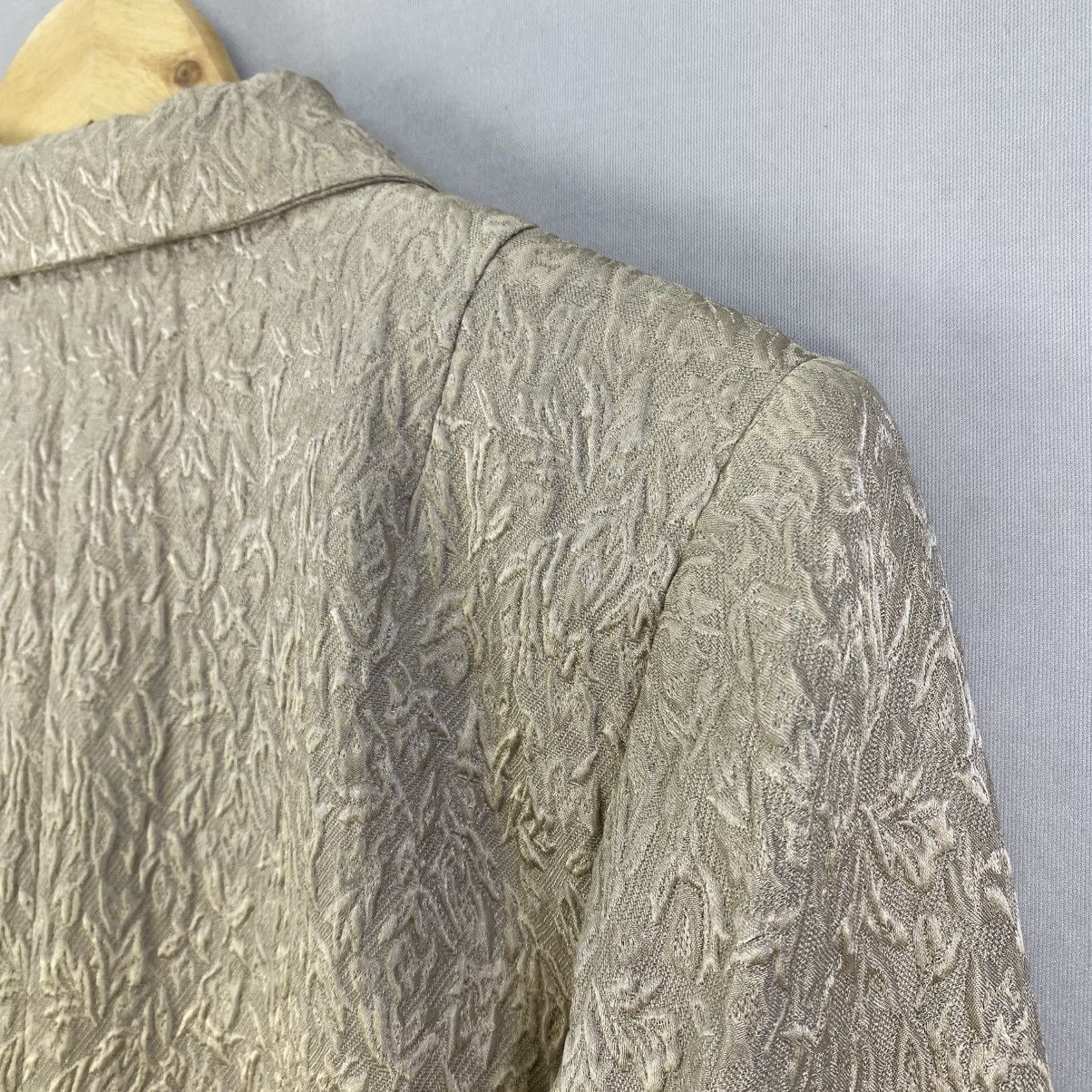 Agnona Vtg Agnona Long Coat With a Subtle Textcure Pattern Size M / US 6-8 / IT 42-44 - 6 Thumbnail