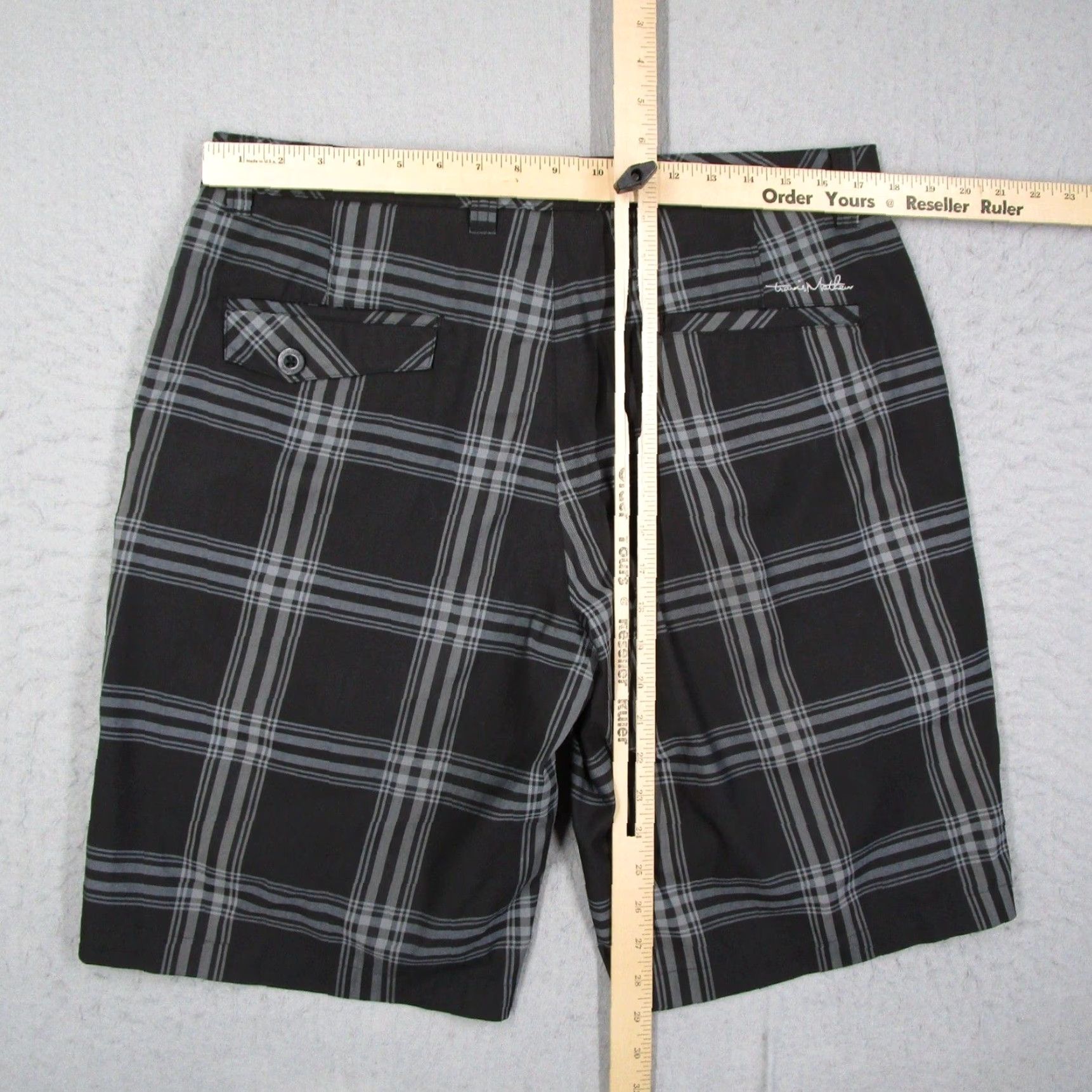 TravisMathew TravisMathew Mens Plaid Golf Shorts Black Grey Size 34 Polyester Rayon Blend Size US 34 / EU 50 - 4 Thumbnail