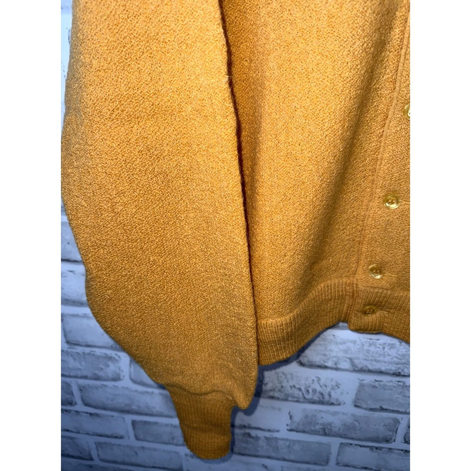 Jantzen VTG Jantzen Cardigan Mens M USA Golf Orange Sweater Cardigan Size US M / EU 48-50 / 2 - 5 Thumbnail