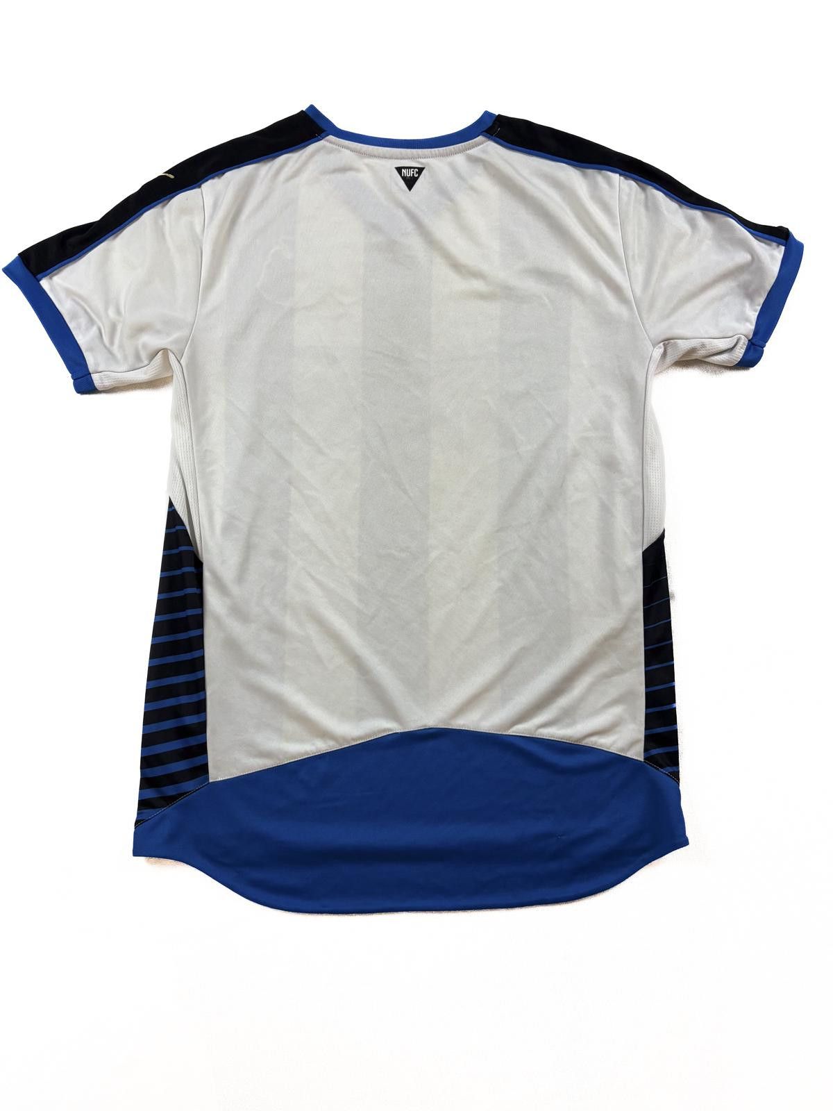Puma Newcastle United Football Club Puma Jersey Size US M / EU 48-50 / 2 - 3 Thumbnail