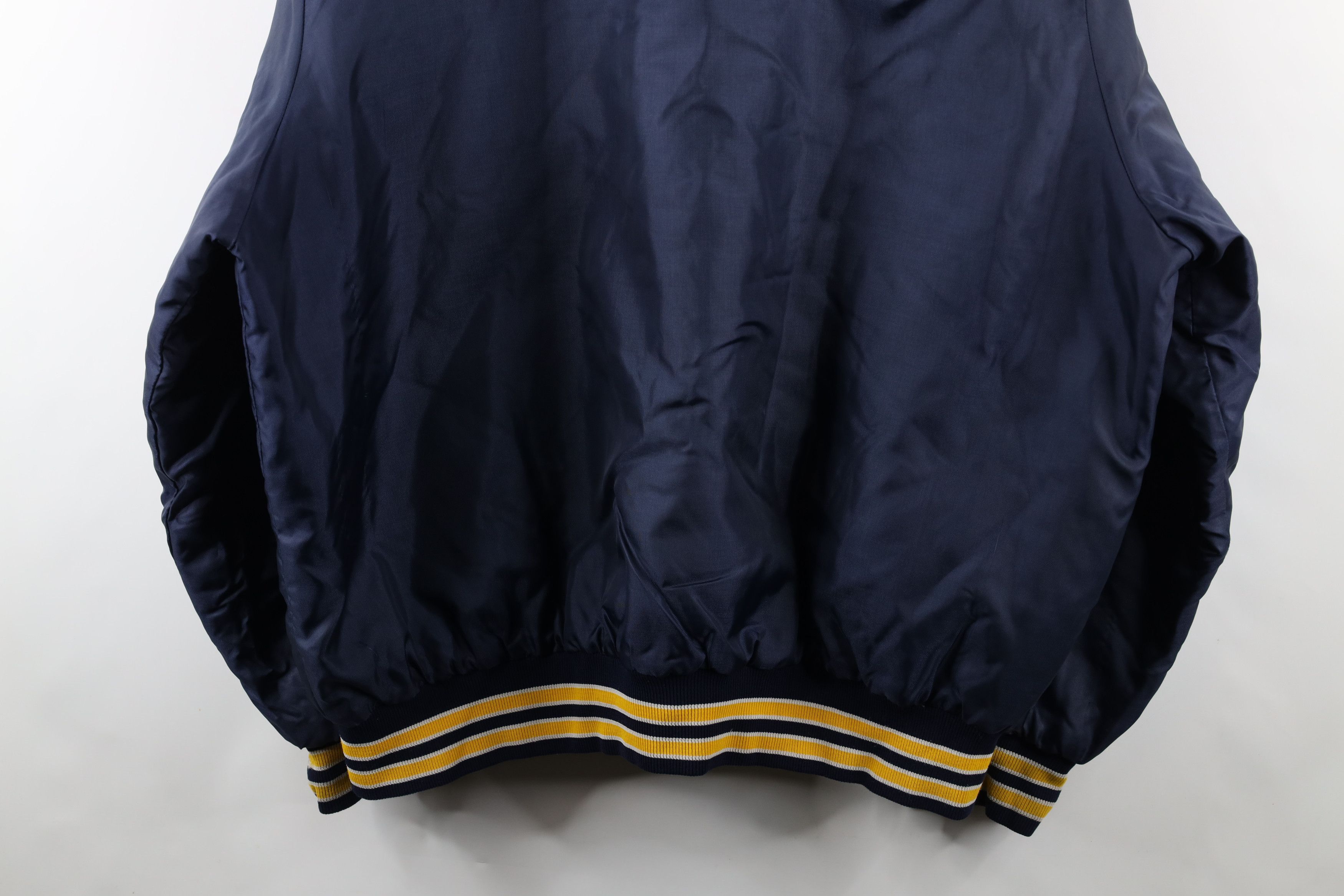 Vintage Vintage 80s 90s Streetwear Quilted Button Bomber Jacket Blue Size US XXL / EU 58 / 5 - 14 Thumbnail