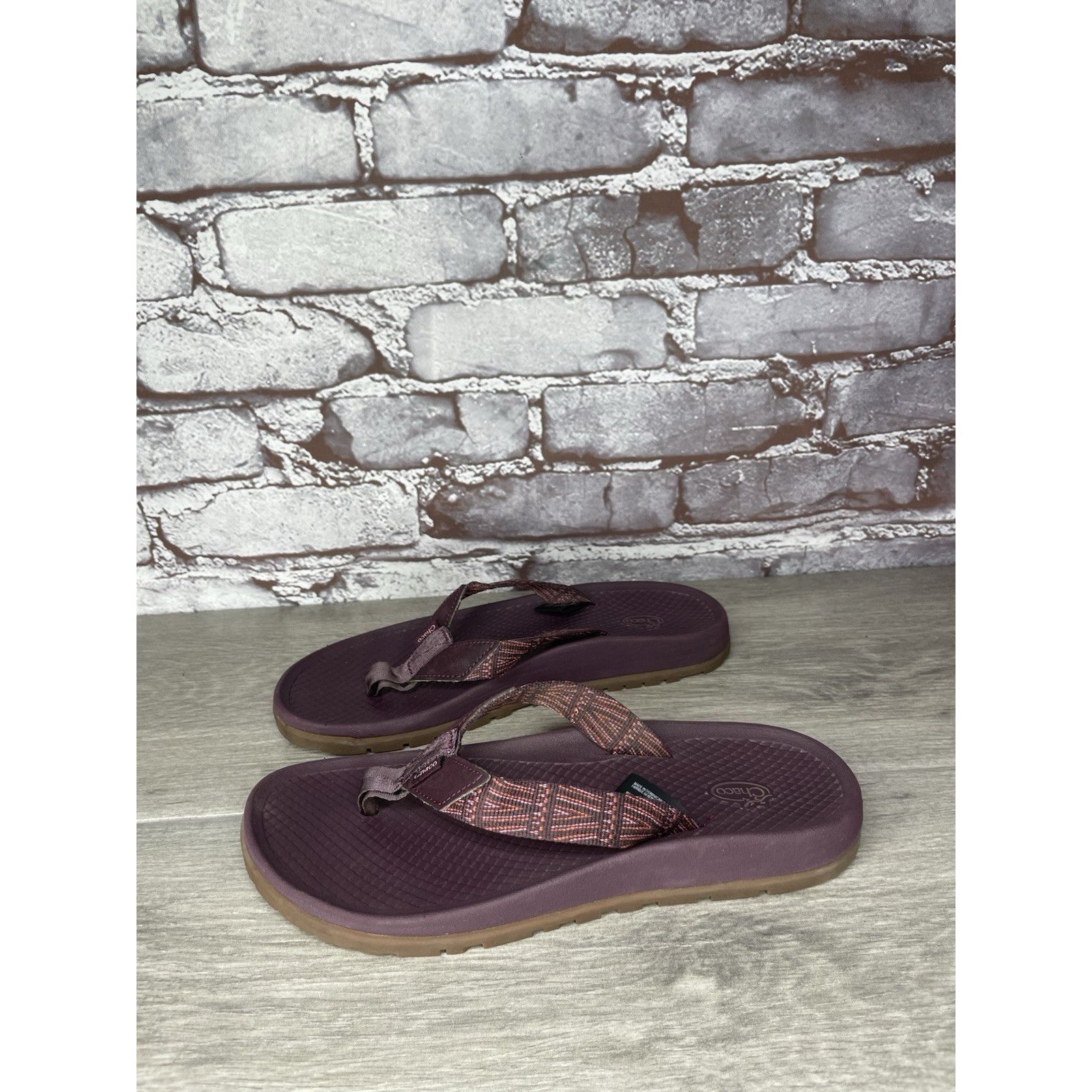 Chaco Chaco Lowdown Purple Polyester FlipFlops Beach Slide Sandals Size US 6 / IT 36 - 19 Thumbnail