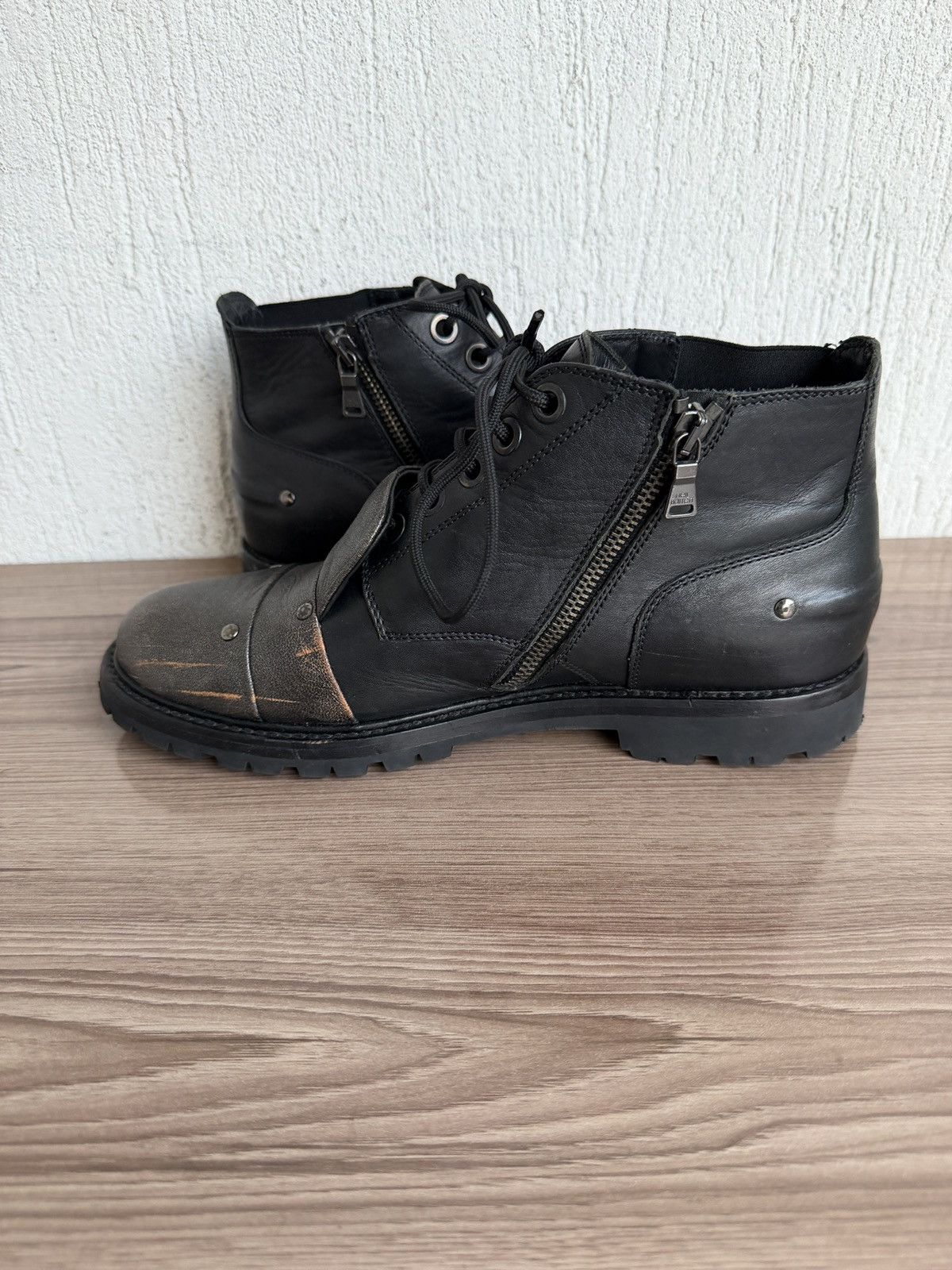 Neil Barrett Fw12 Armour studded zip boots Size US 8.5 / EU 41-42 - 12 Thumbnail
